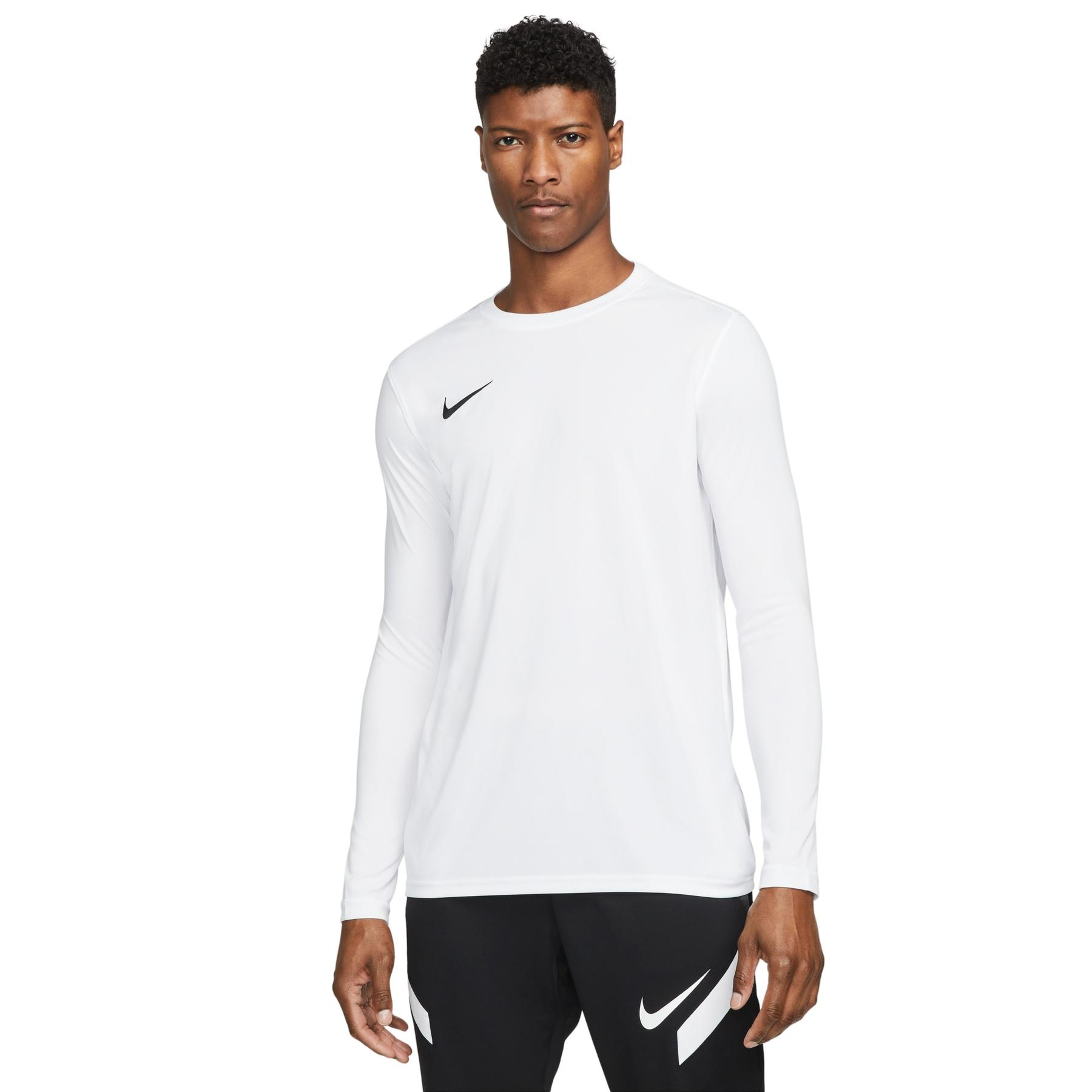 product/n/i/nike_bv6706-100-phsfm001-nw112724.jpg
