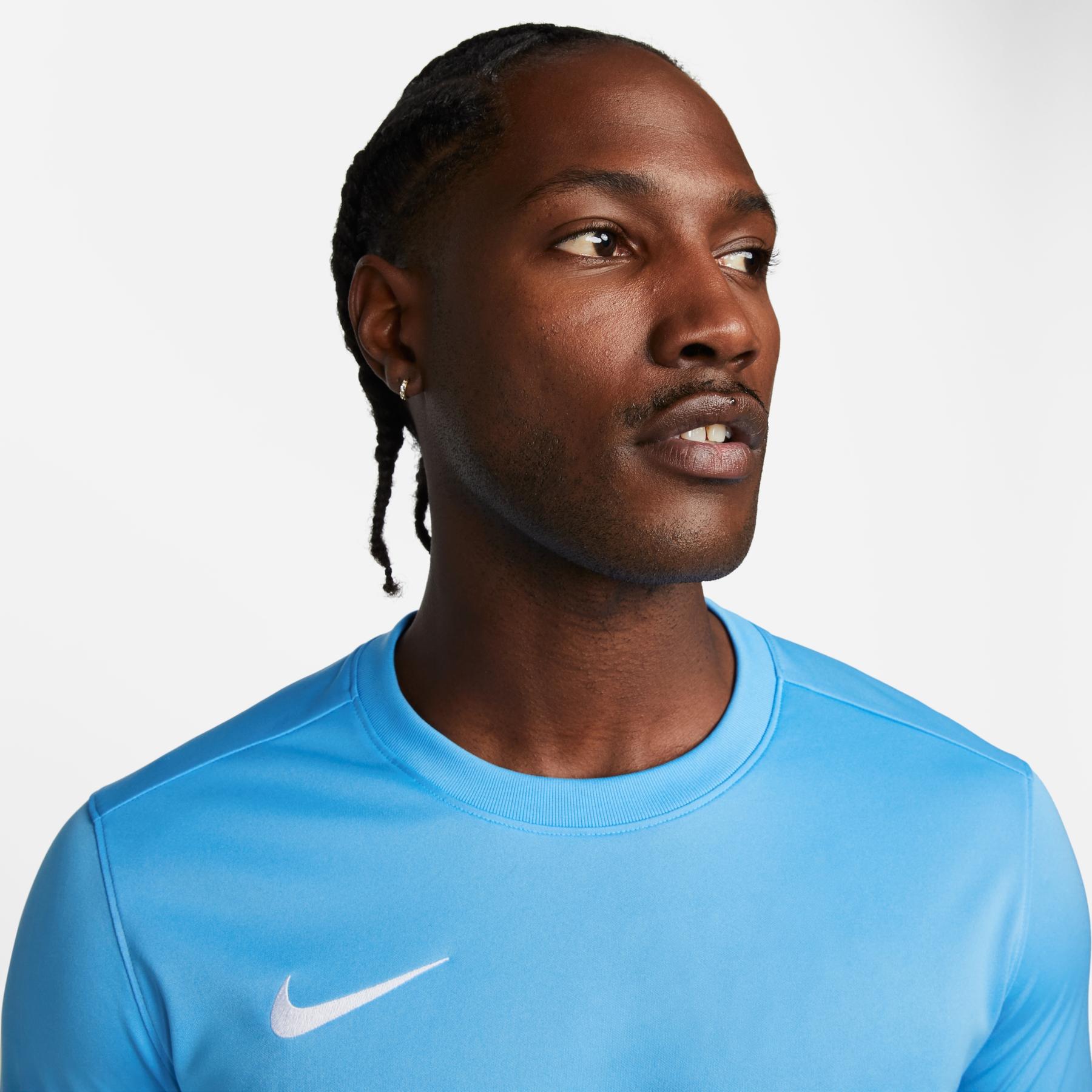 product/n/i/nike_bv6706-412-phsym001-nw121324.jpg