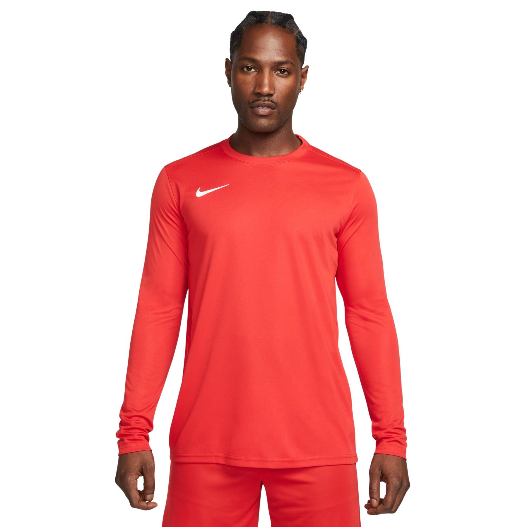 product/n/i/nike_bv6706-657-phsfm001-nw121324.jpg