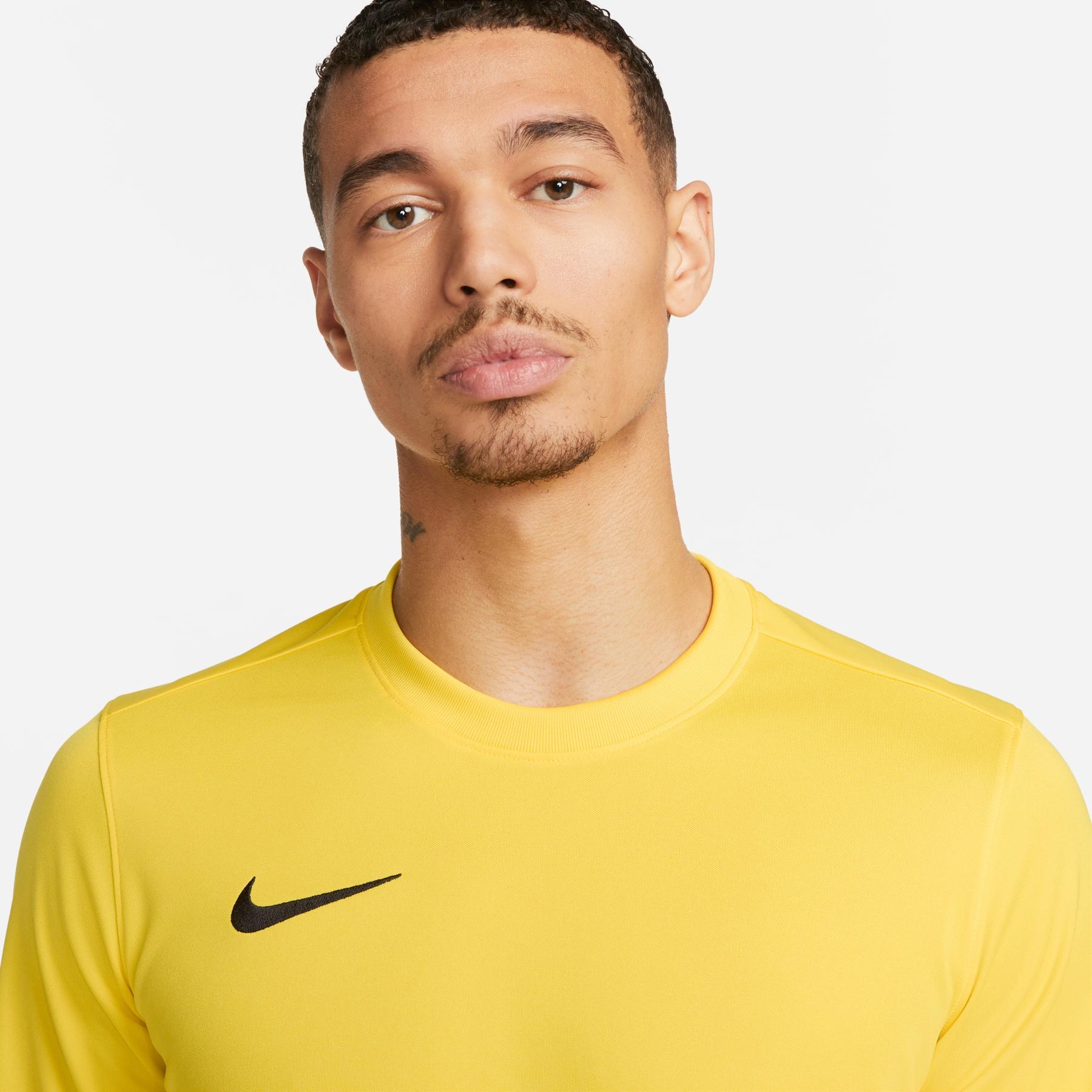 product/n/i/nike_bv6706-719-phsym001-nw121324.jpg