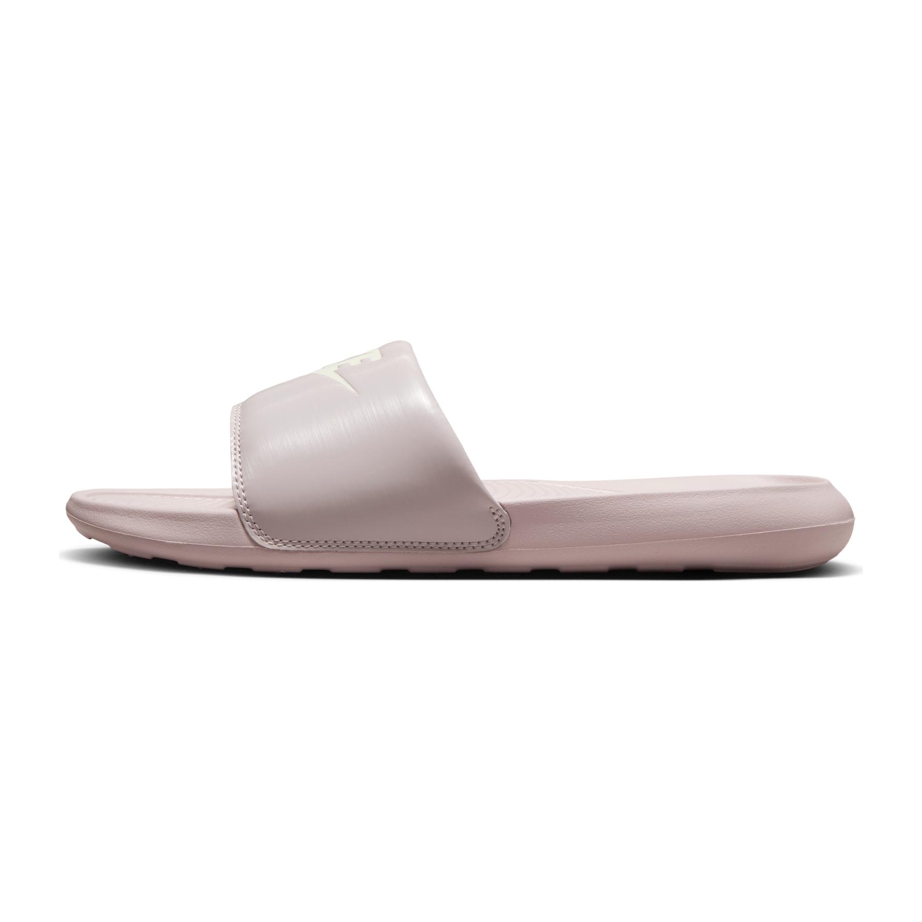 product/n/i/nike_cn9677-008-phslh000.jpg