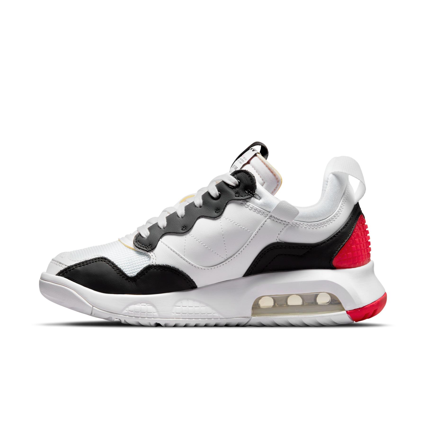 product/n/i/nike_cv8122-106_600.jpg