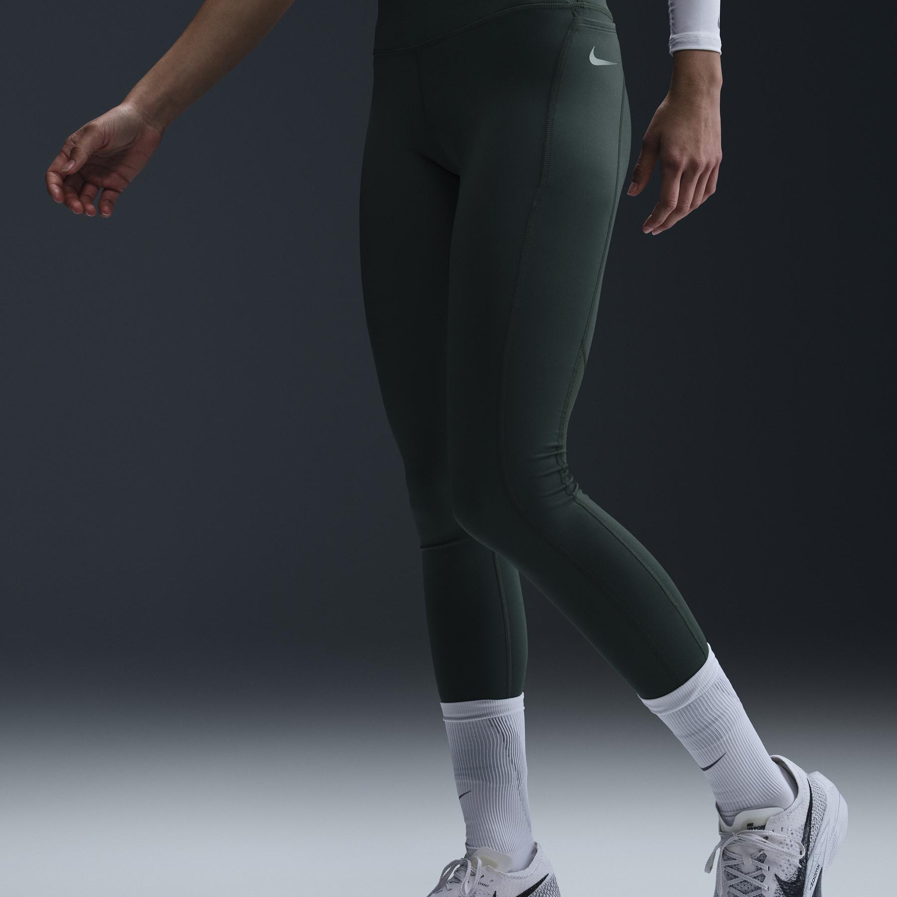 product/n/i/nike_cz9240-338_vintage-green-reflective-silv_10.jpg