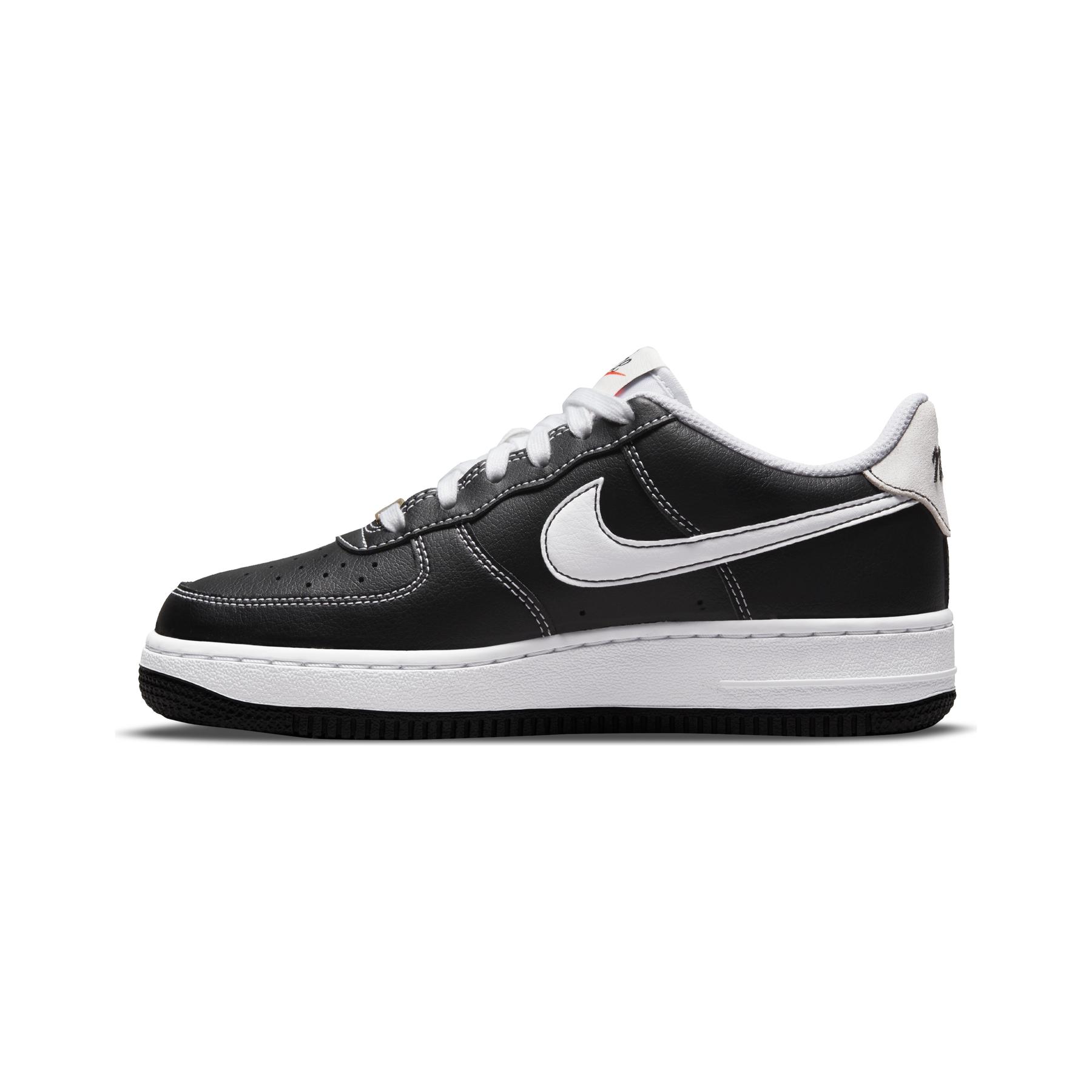 product/n/i/nike_db1560-001-phslh001.jpg