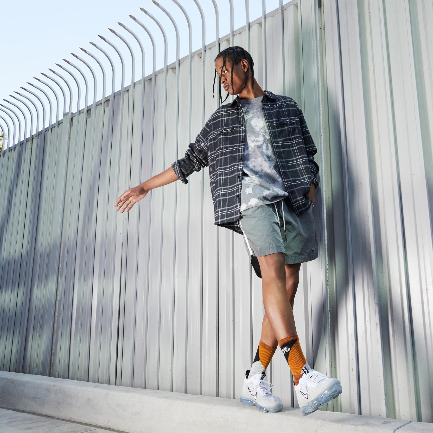product/n/i/nike_dh4084-100-phsym002.jpg