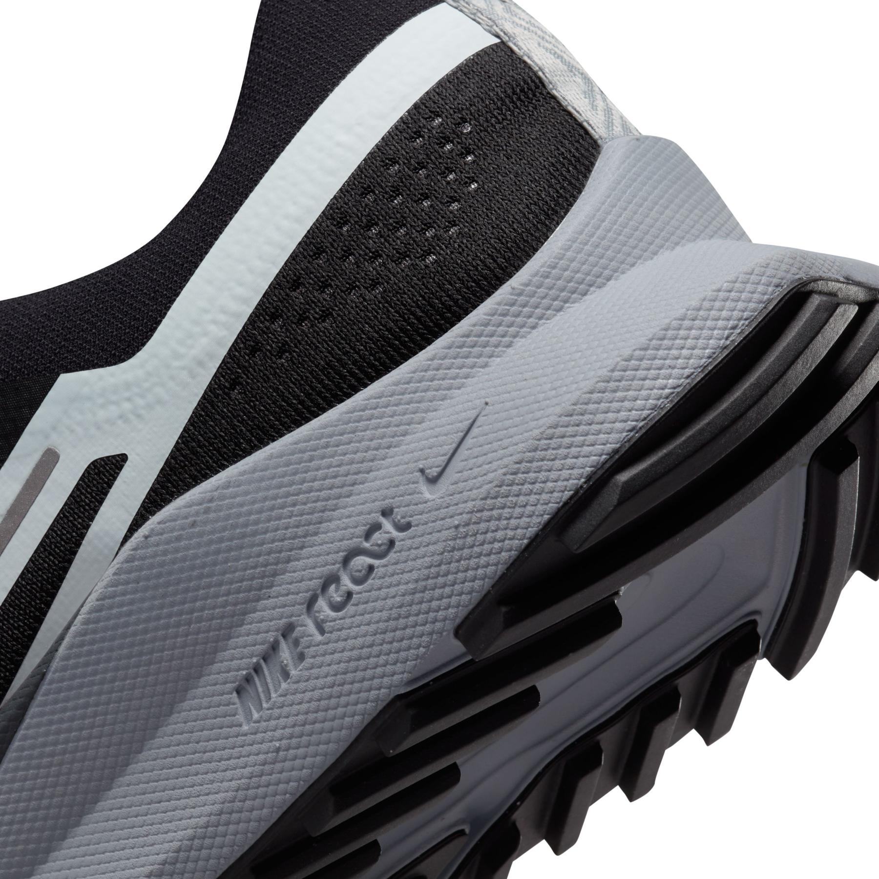 product/n/i/nike_dj6158-001_8000.jpg