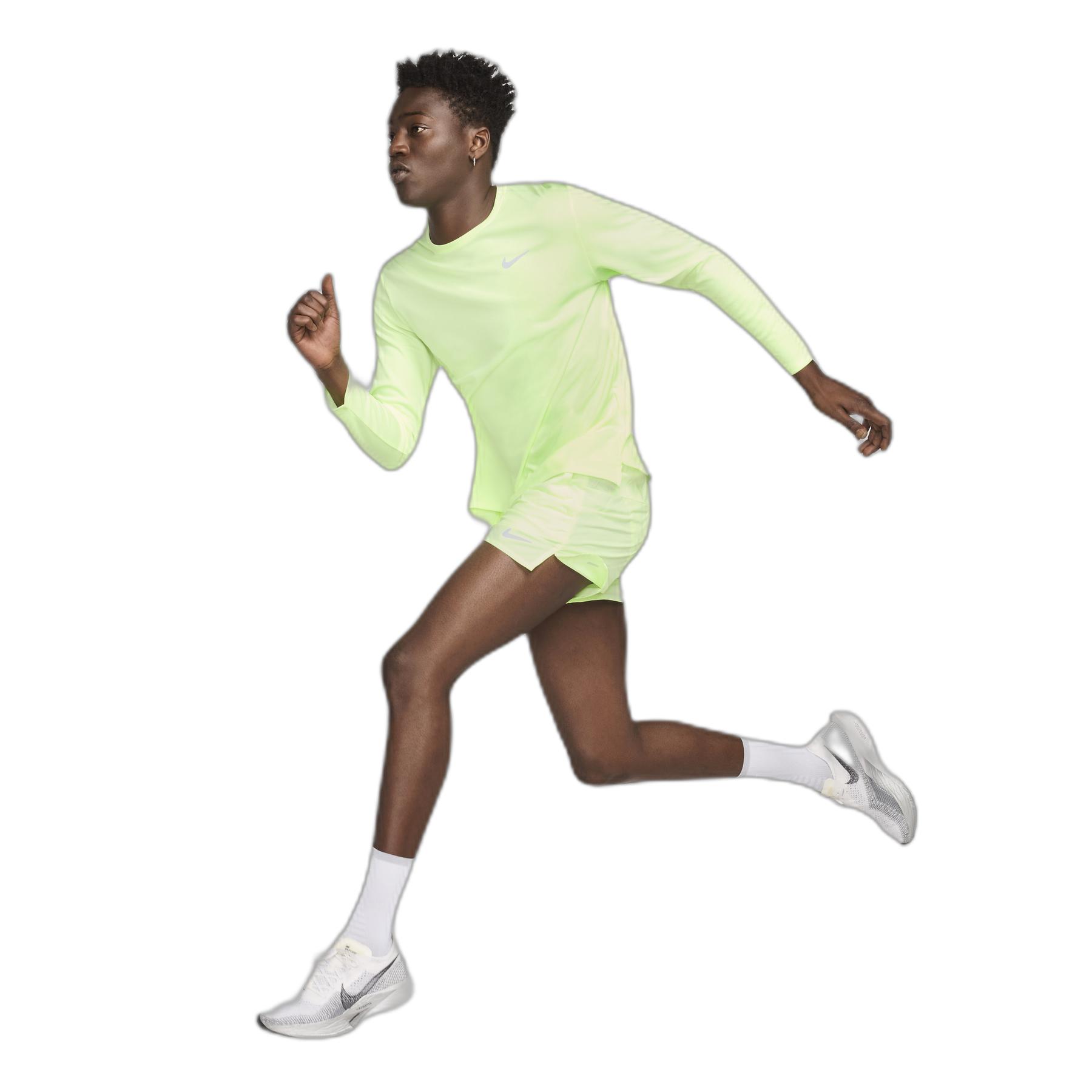 product/n/i/nike_dm4755-701_barely-volt-barely-volt-reflective-silv_1.jpg