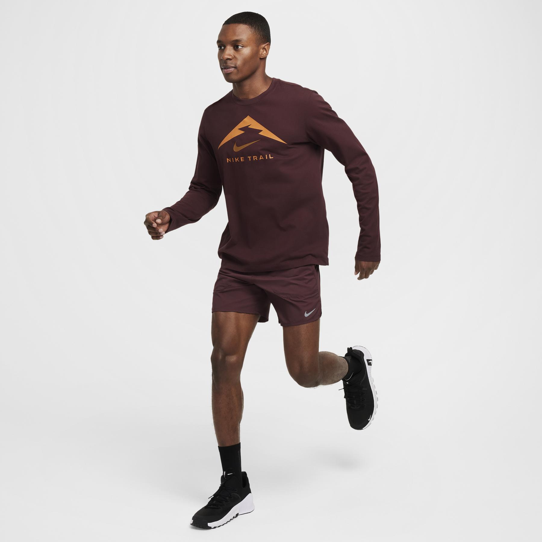 product/n/i/nike_dm4761-652_burgundy-crush-black-reflective-silv_8.jpg