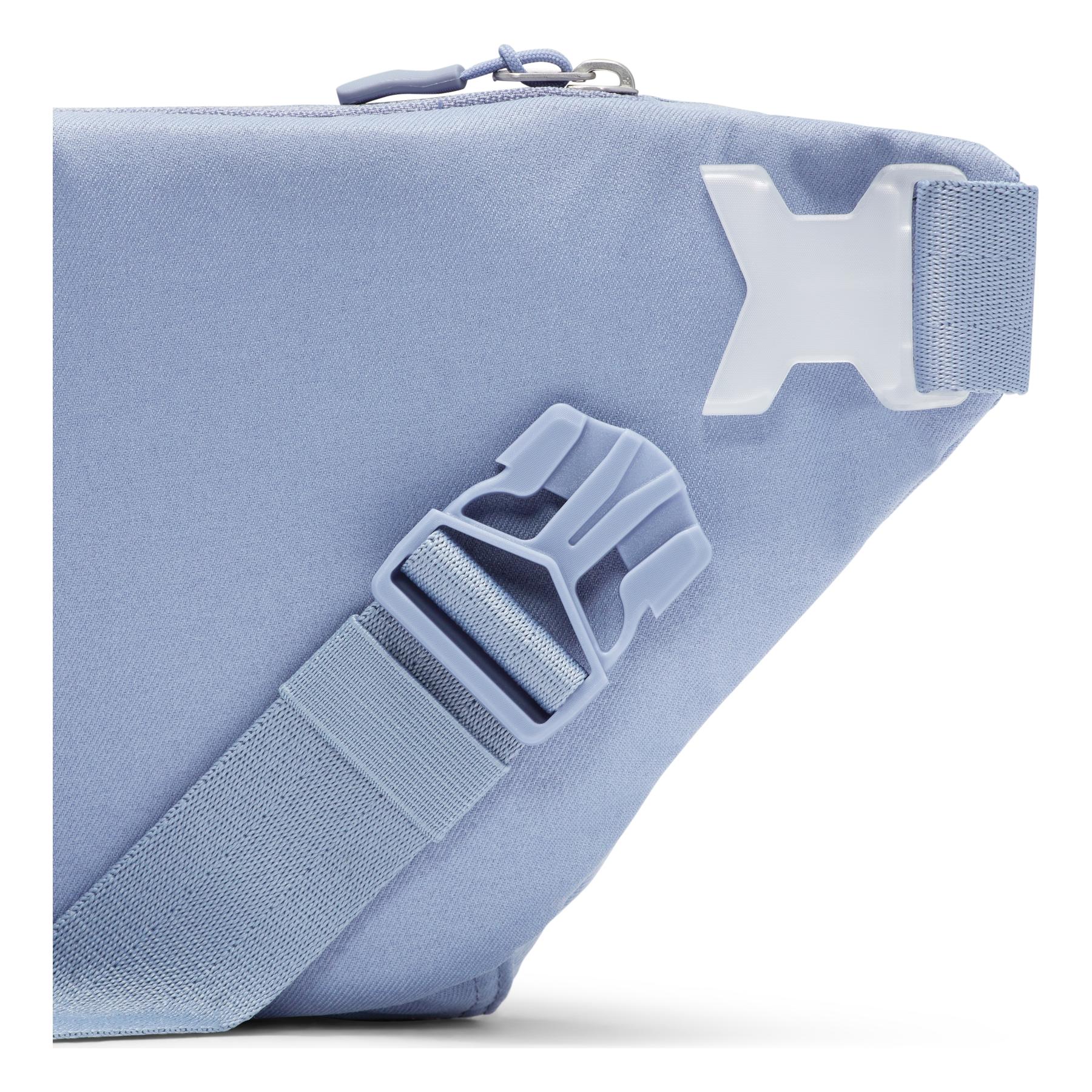 product/n/i/nike_dn2556-493-phsyd005.jpg