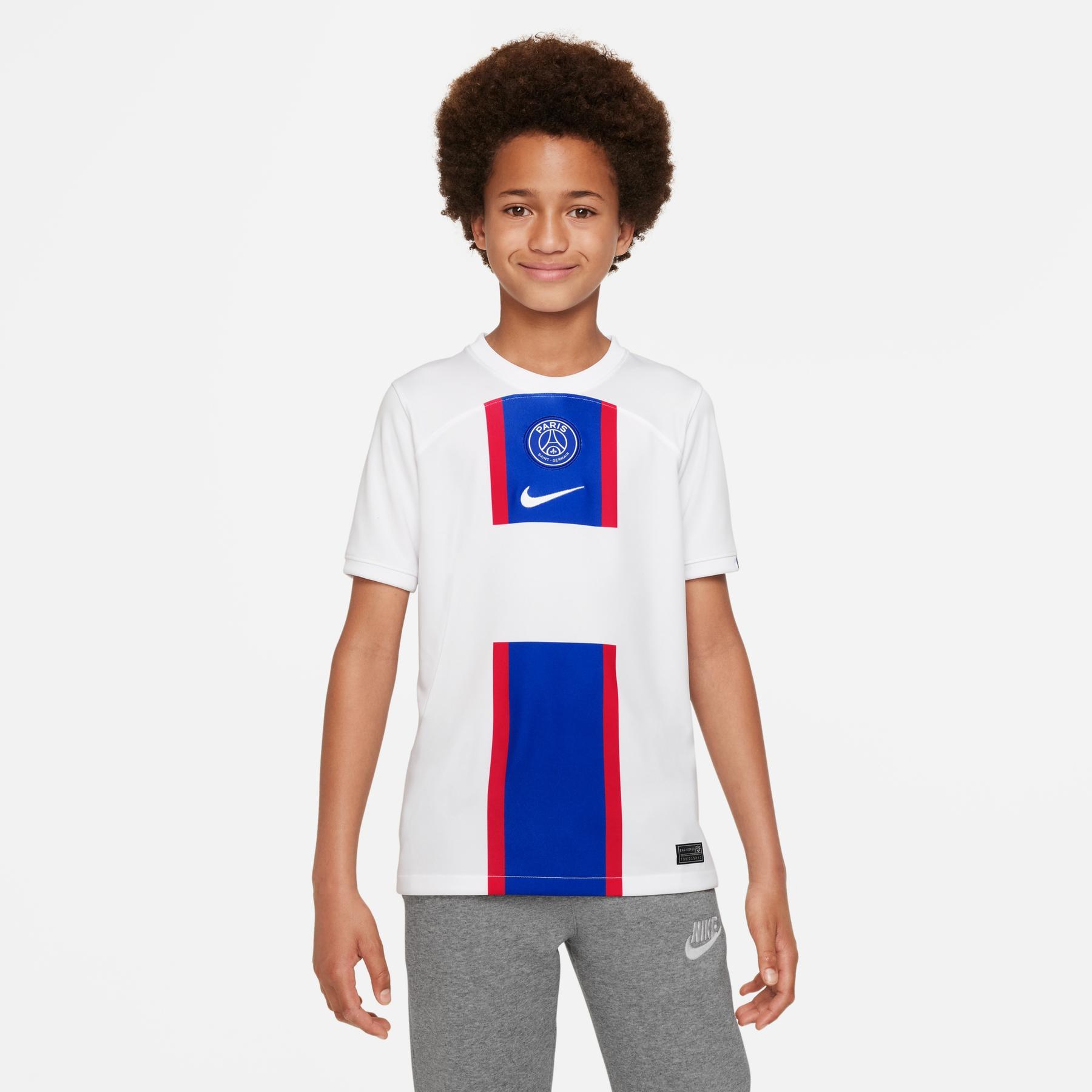 product/n/i/nike_dn2740-101-phsfm001-nw072424.jpg