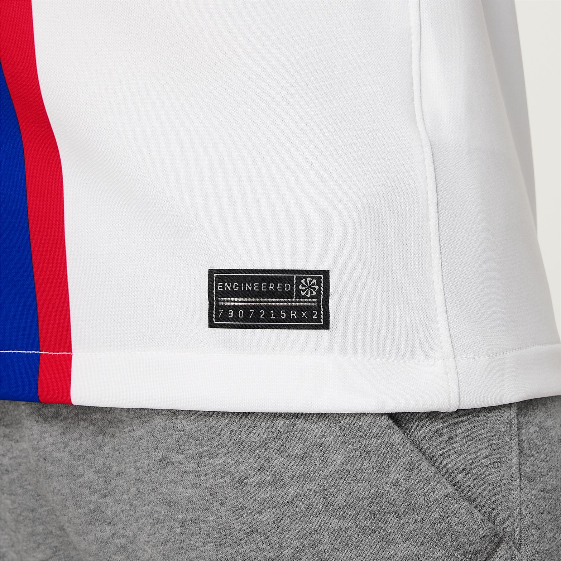 product/n/i/nike_dn2740-101-phsym002-nw072424.jpg