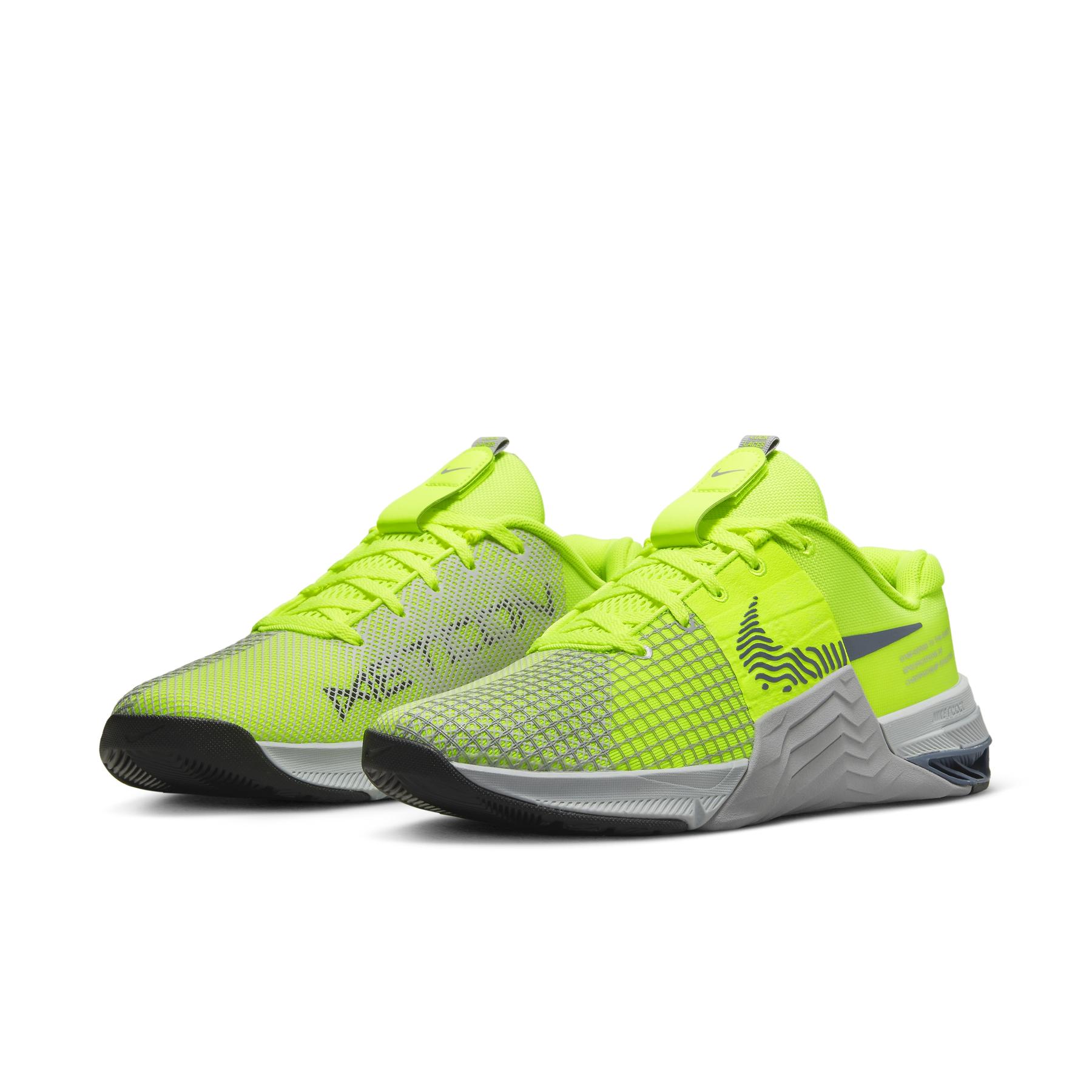 product/n/i/nike_do9328-700_j.jpg