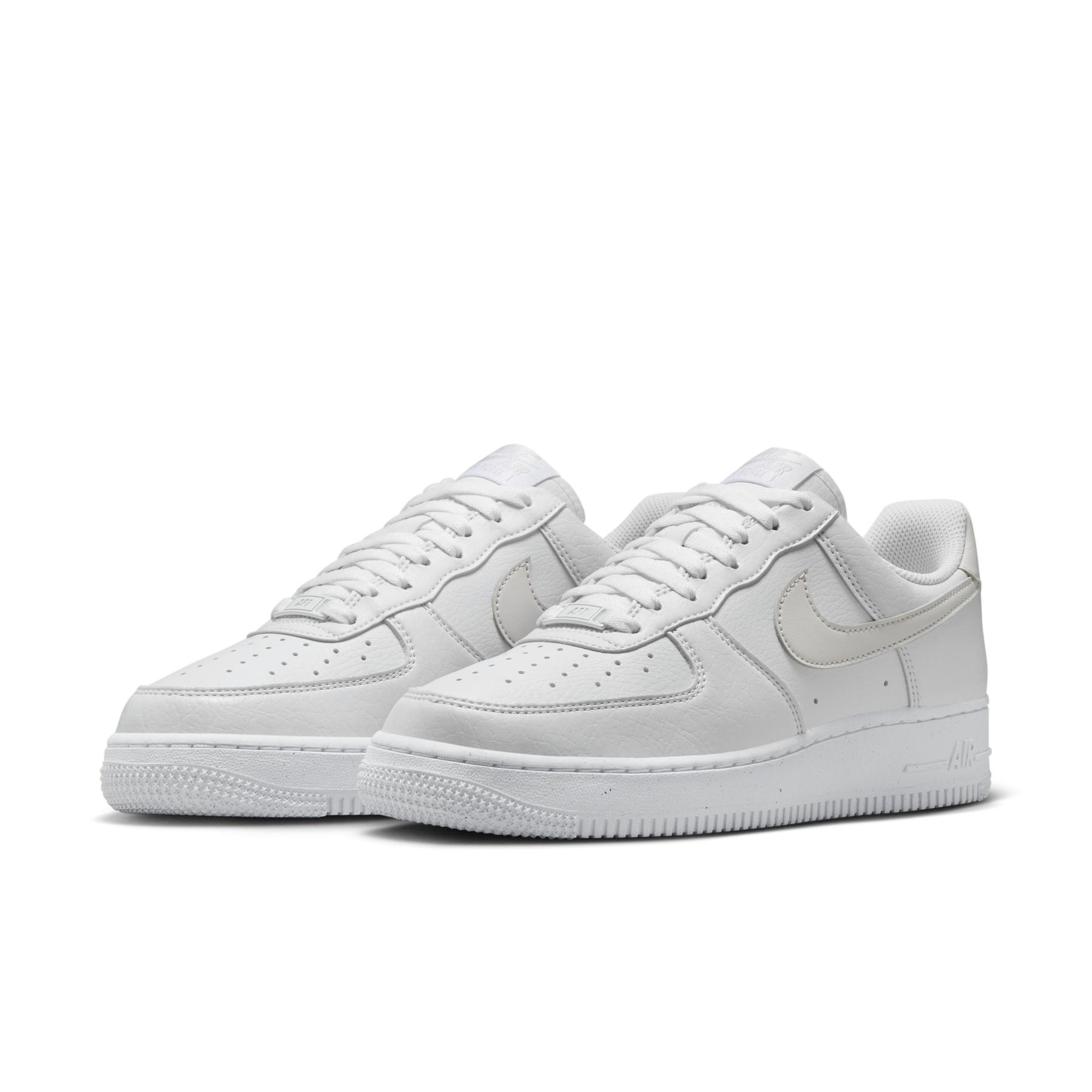 product/n/i/nike_dv3808-109_white-vast-grey_1.jpg