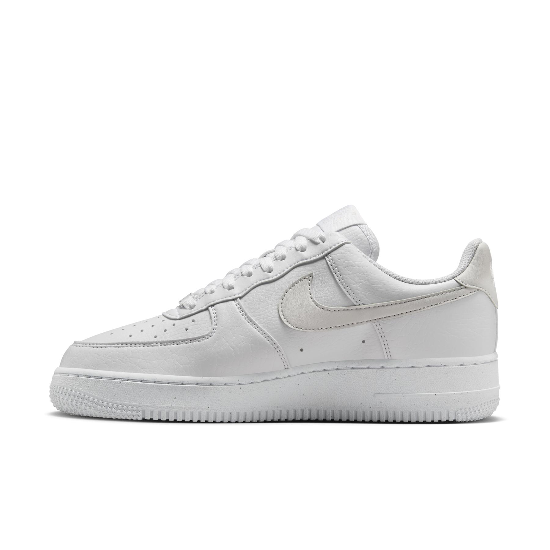 product/n/i/nike_dv3808-109_white-vast-grey_9.jpg