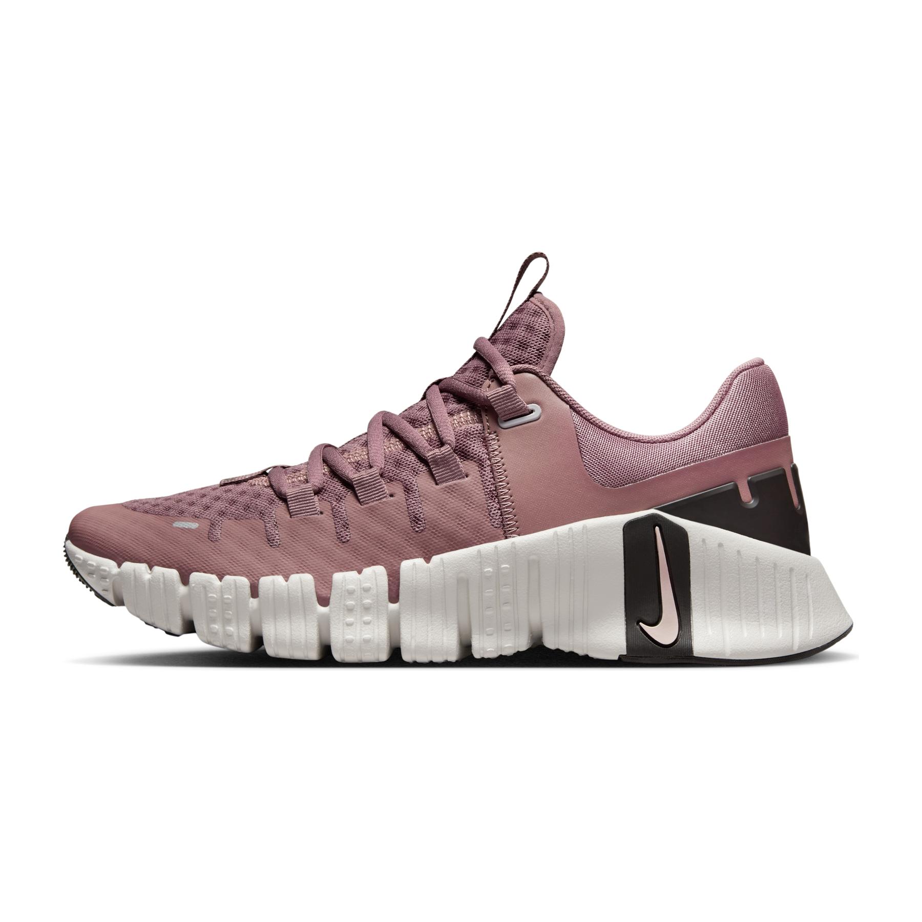 product/n/i/nike_dv3950-201-phslh000.jpg