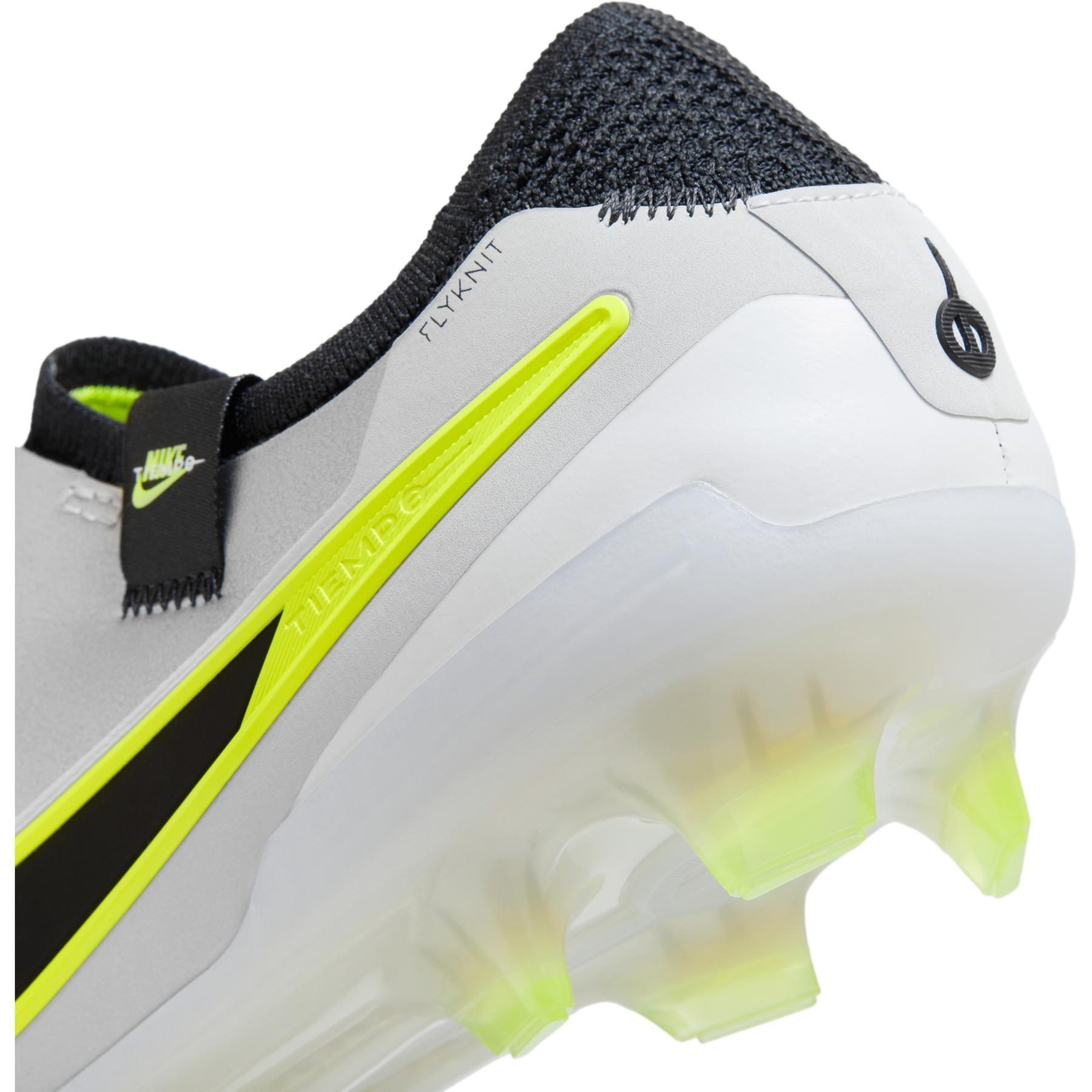 product/n/i/nike_dv4328-001-phsyd002.jpg