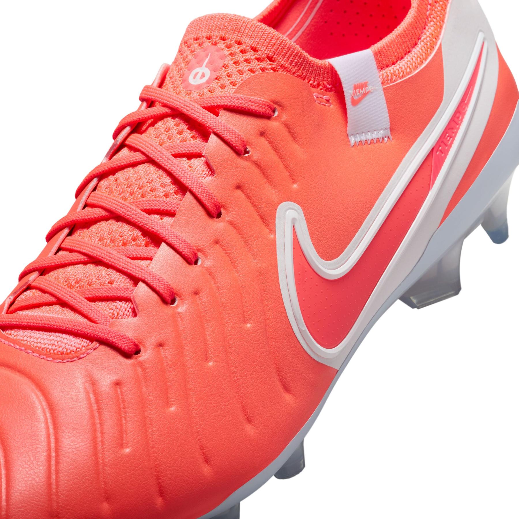 product/n/i/nike_dv4328-800-phsyd001.jpg