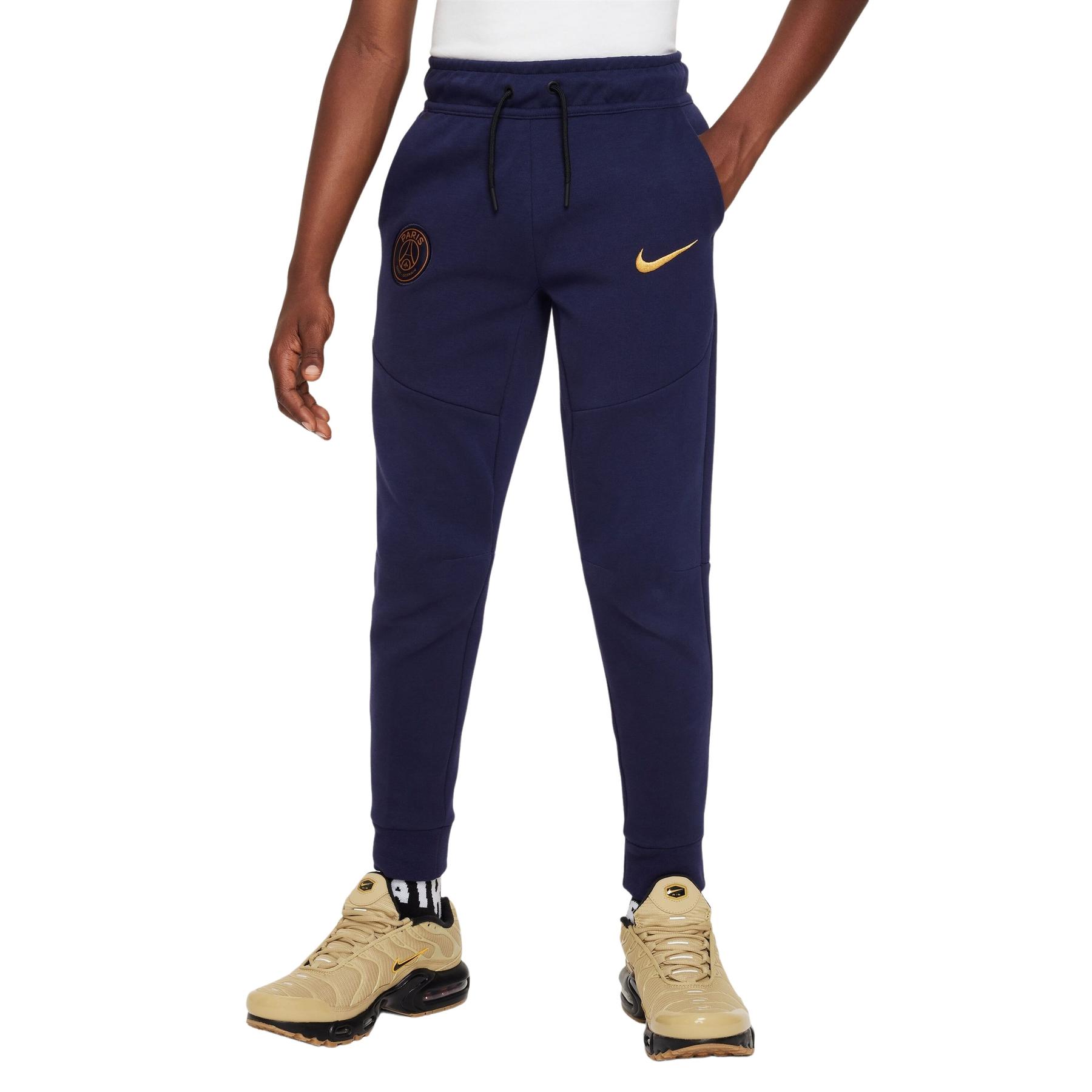 product/n/i/nike_dv4847-498-phsfm001_xx.jpg