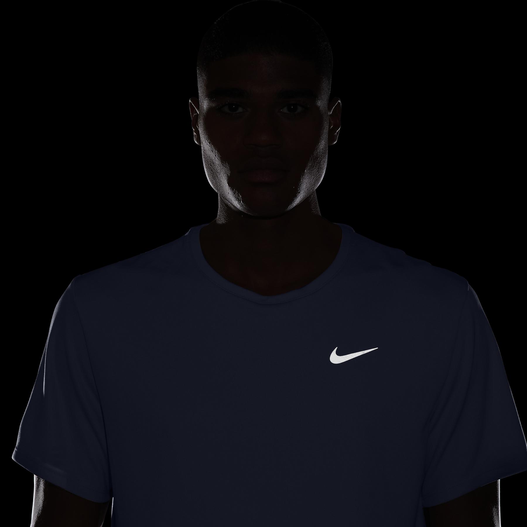 product/n/i/nike_dv9315-057_ghost-reflective-silv_2.jpg