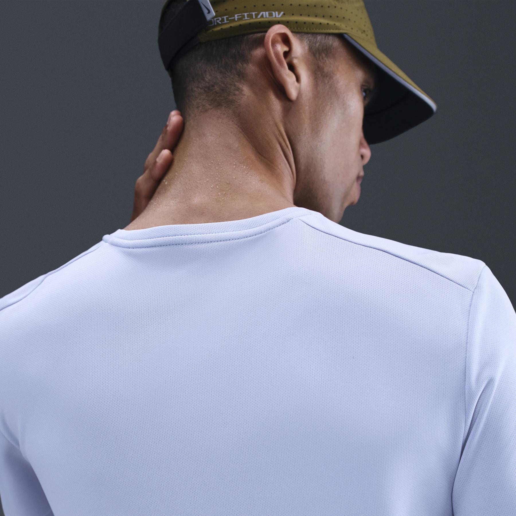 product/n/i/nike_dv9315-057_ghost-reflective-silv_3.jpg