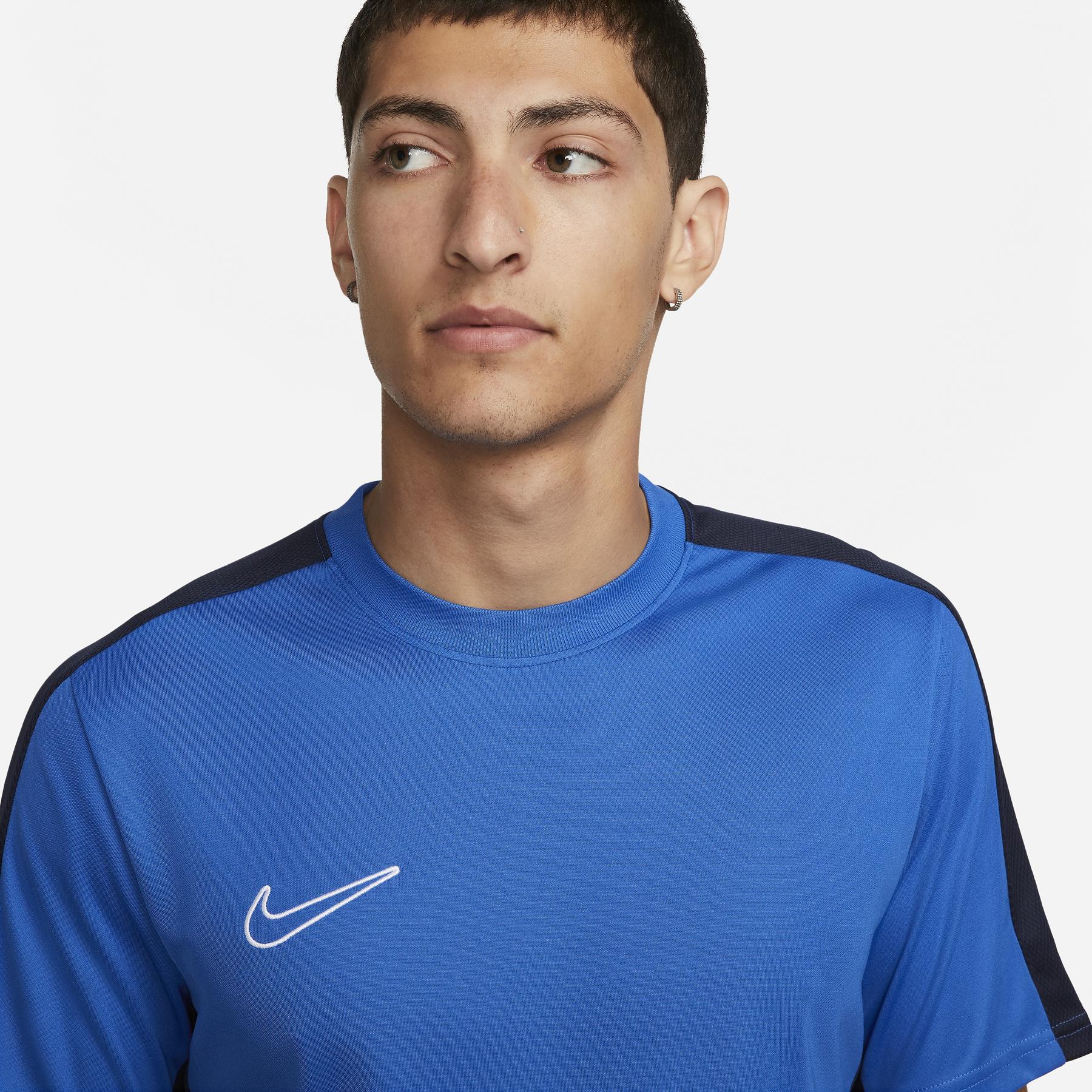 product/n/i/nike_dv9750-463_c_prem.jpg