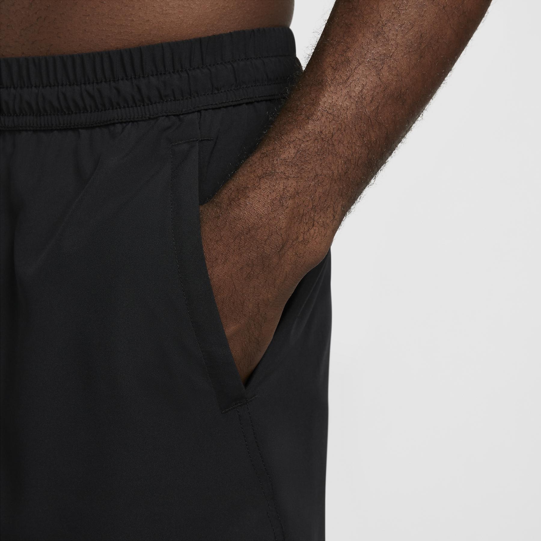 product/n/i/nike_dv9857-010_d_prem.jpg