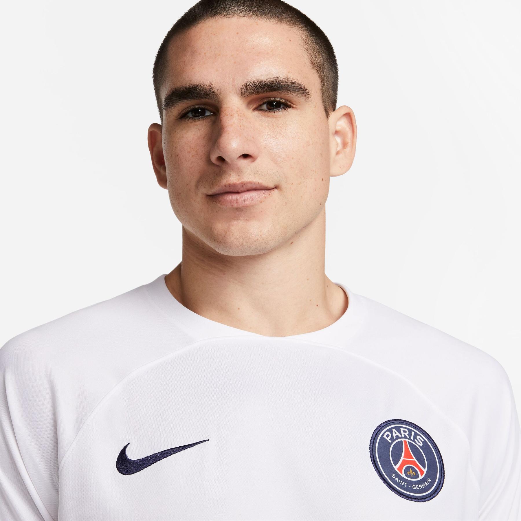 product/n/i/nike_dx2693-101-phsym001_xx.jpg