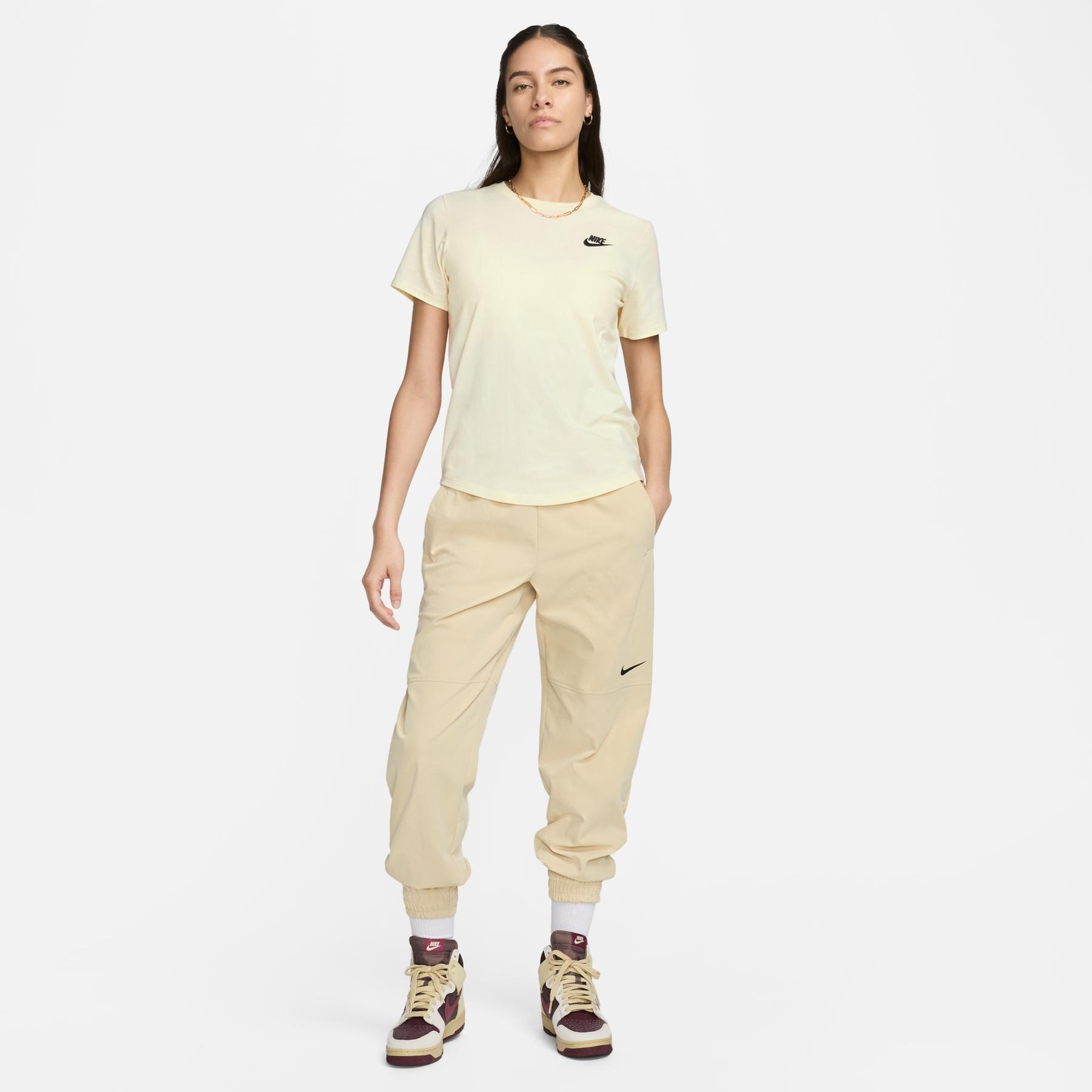 product/n/i/nike_dx7902-113-phsym003.jpg