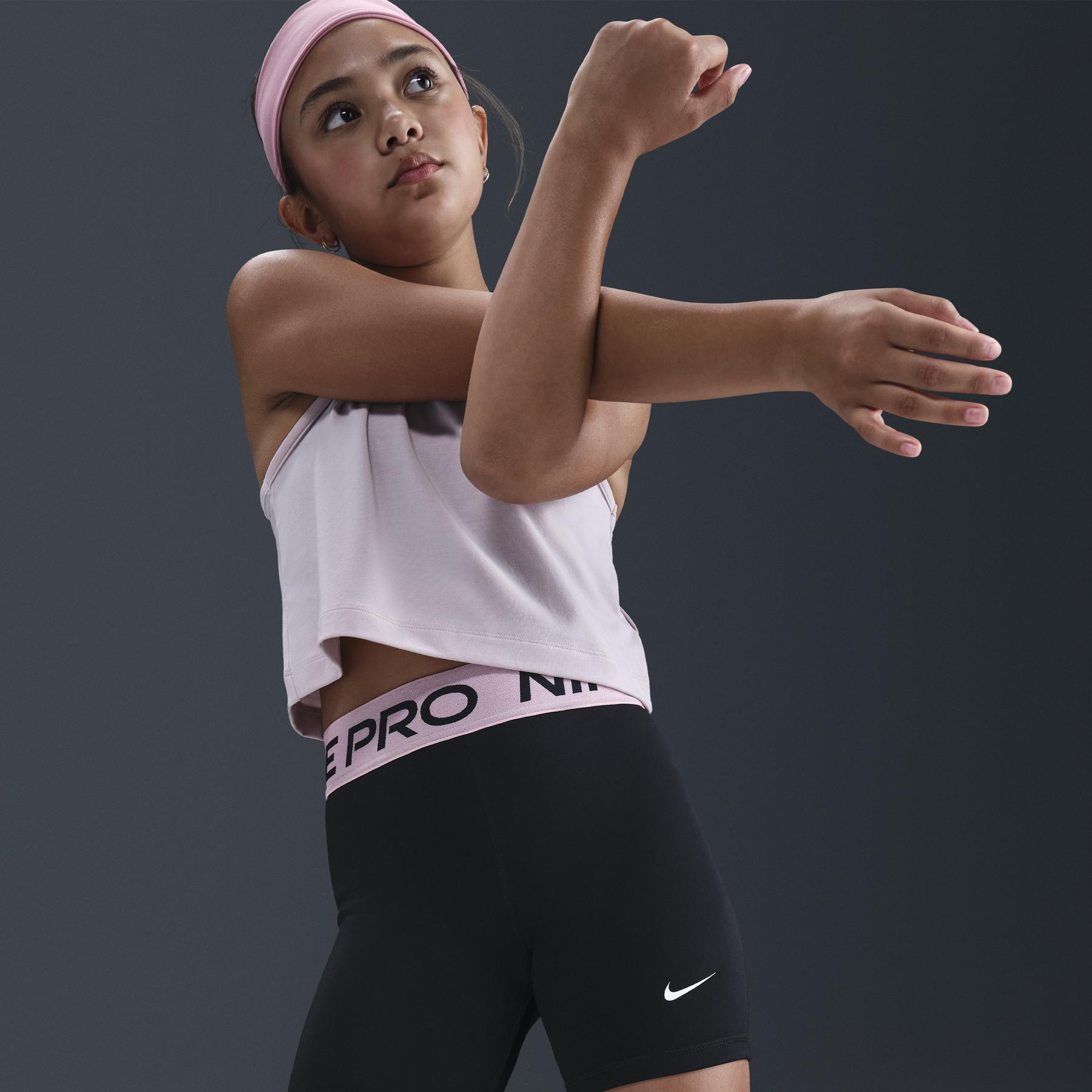product/n/i/nike_fb1081-019_black-med-soft-pink-white_4.jpg