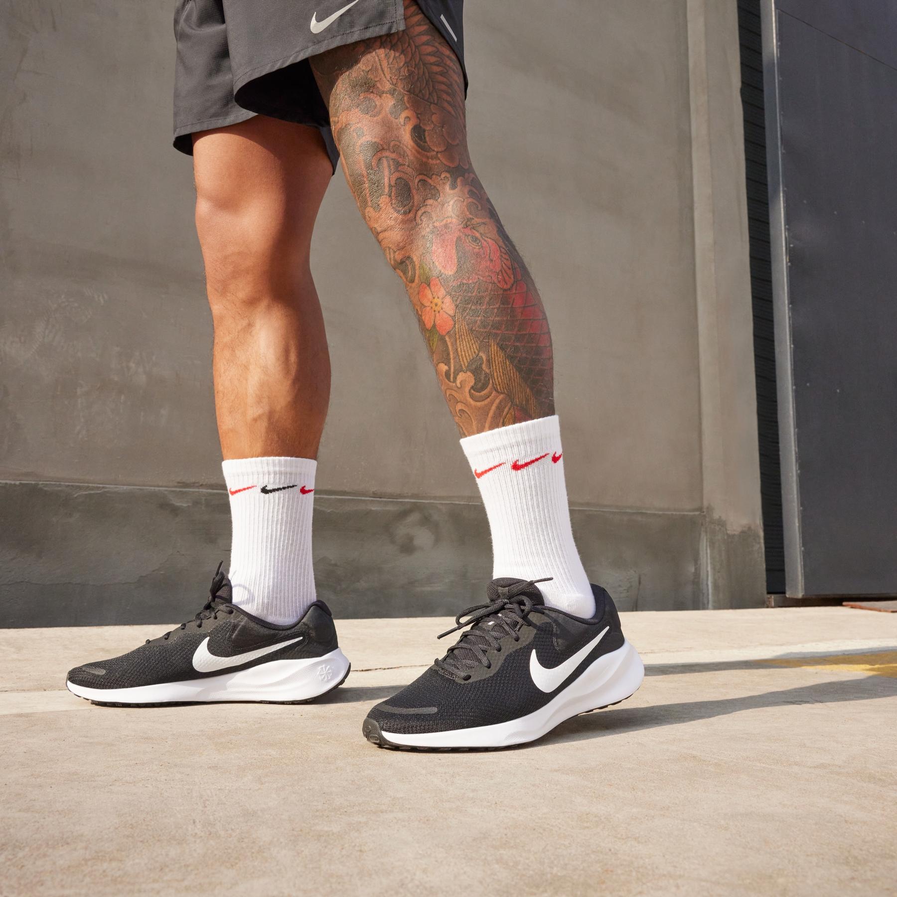product/n/i/nike_fb2207-001-phsym001.jpg