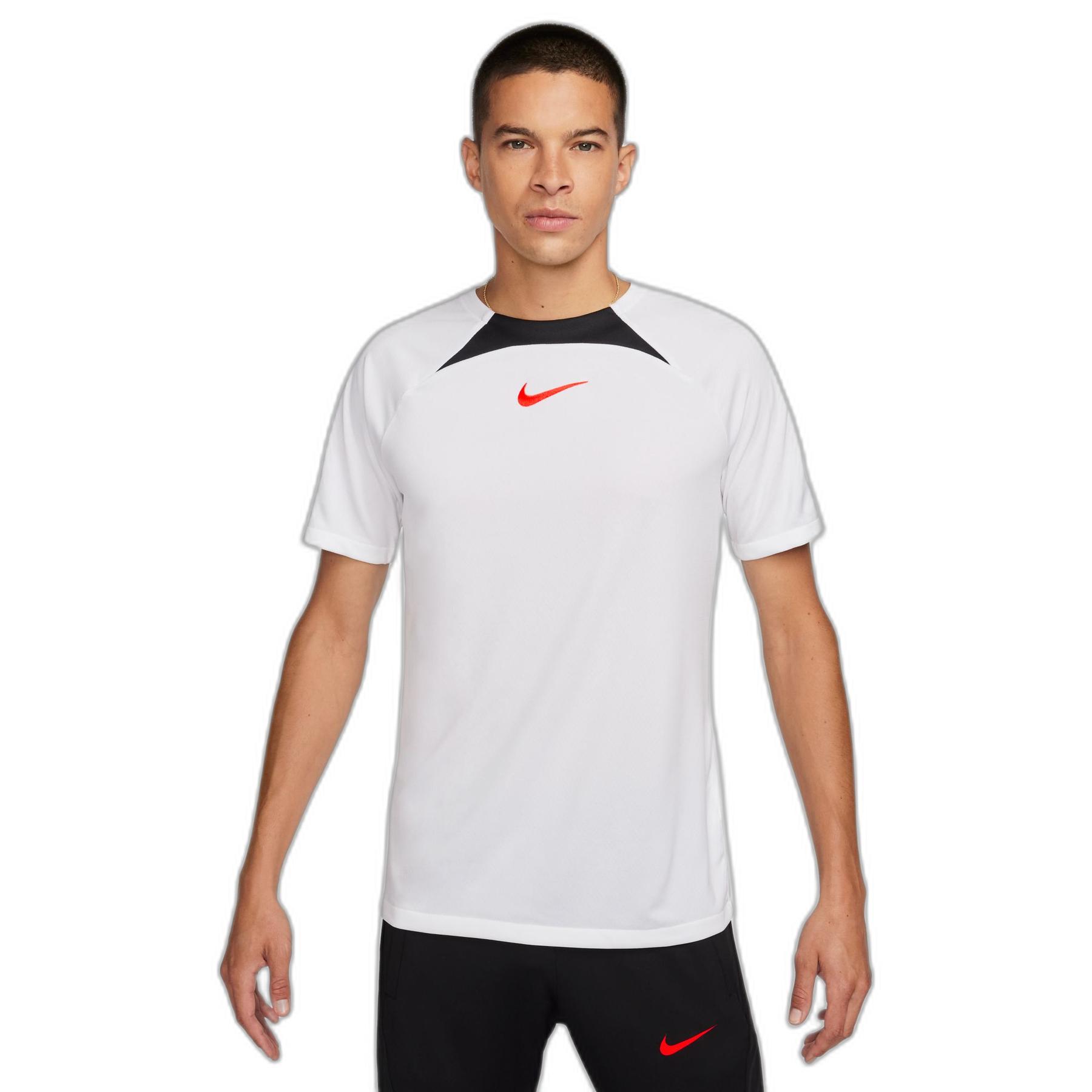 product/n/i/nike_fb6333-100_white_1.jpg