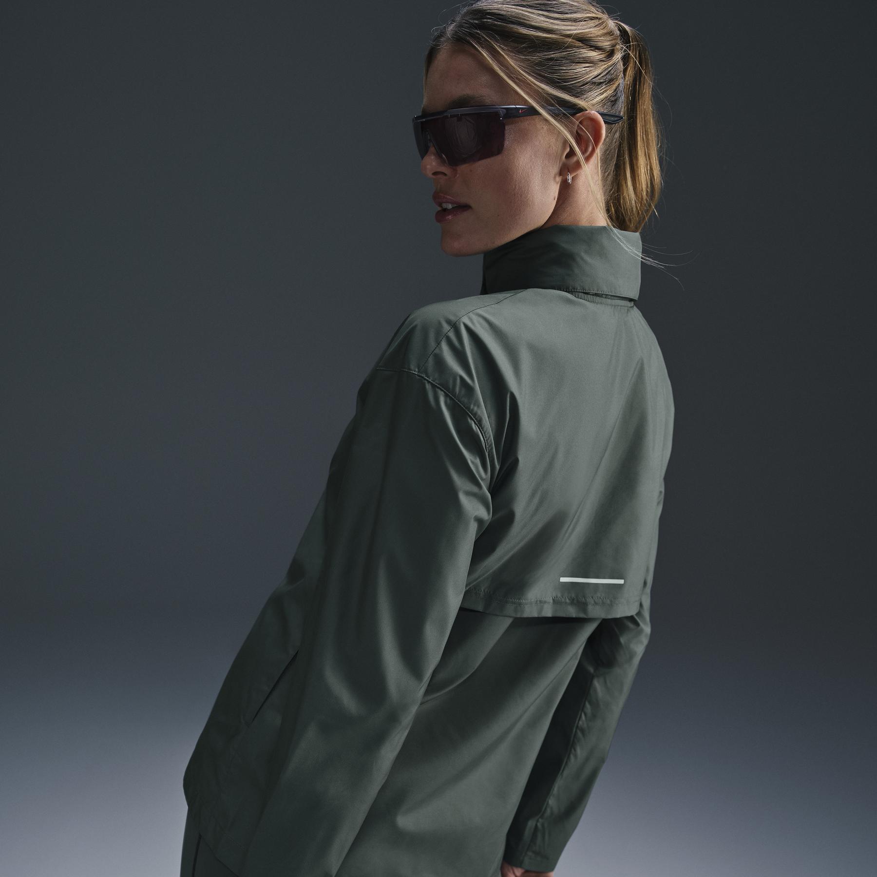product/n/i/nike_fb7451-338_vintage-green-black-reflective-silv_4.jpg