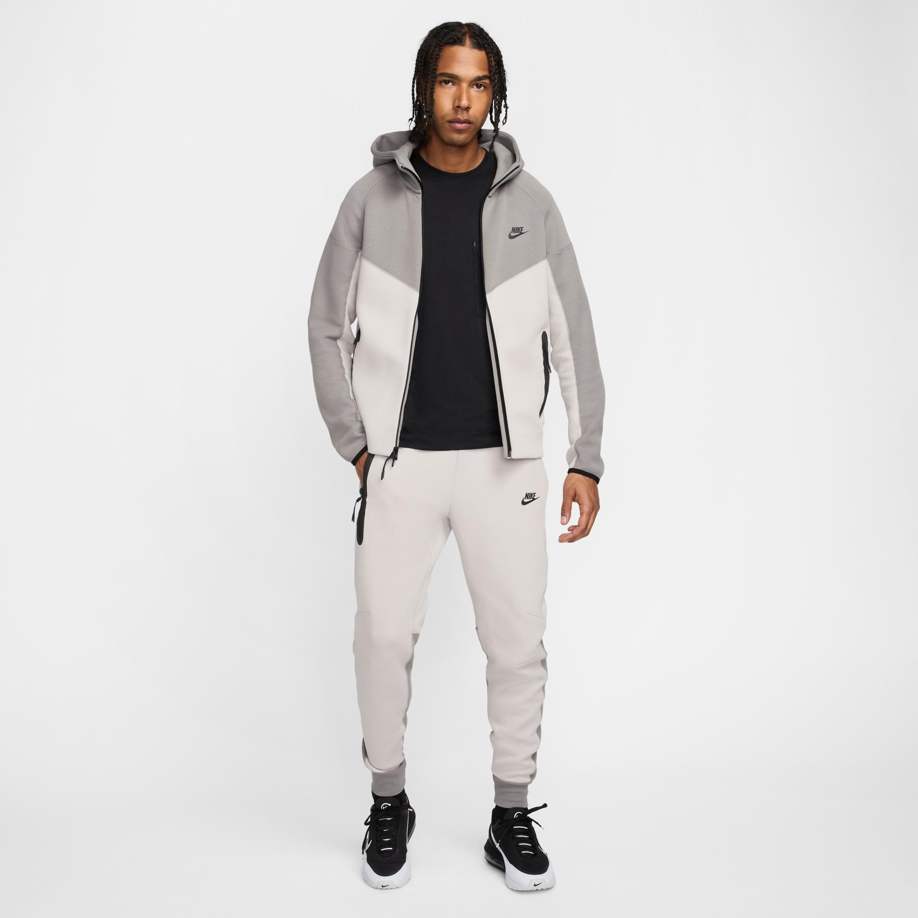 product/n/i/nike_fb7921-014-phsym008_082824.jpg