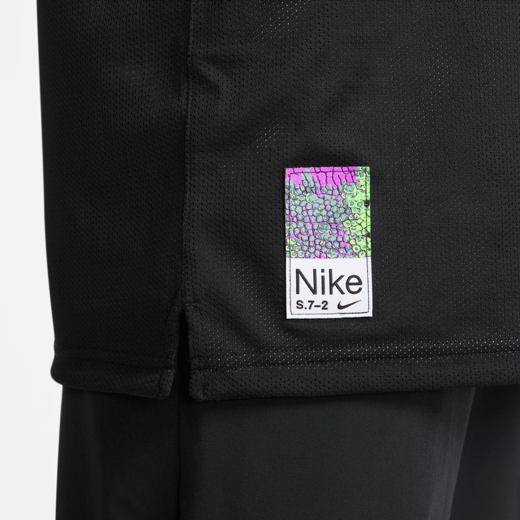 product/n/i/nike_fb7978-010-phsym002.jpg