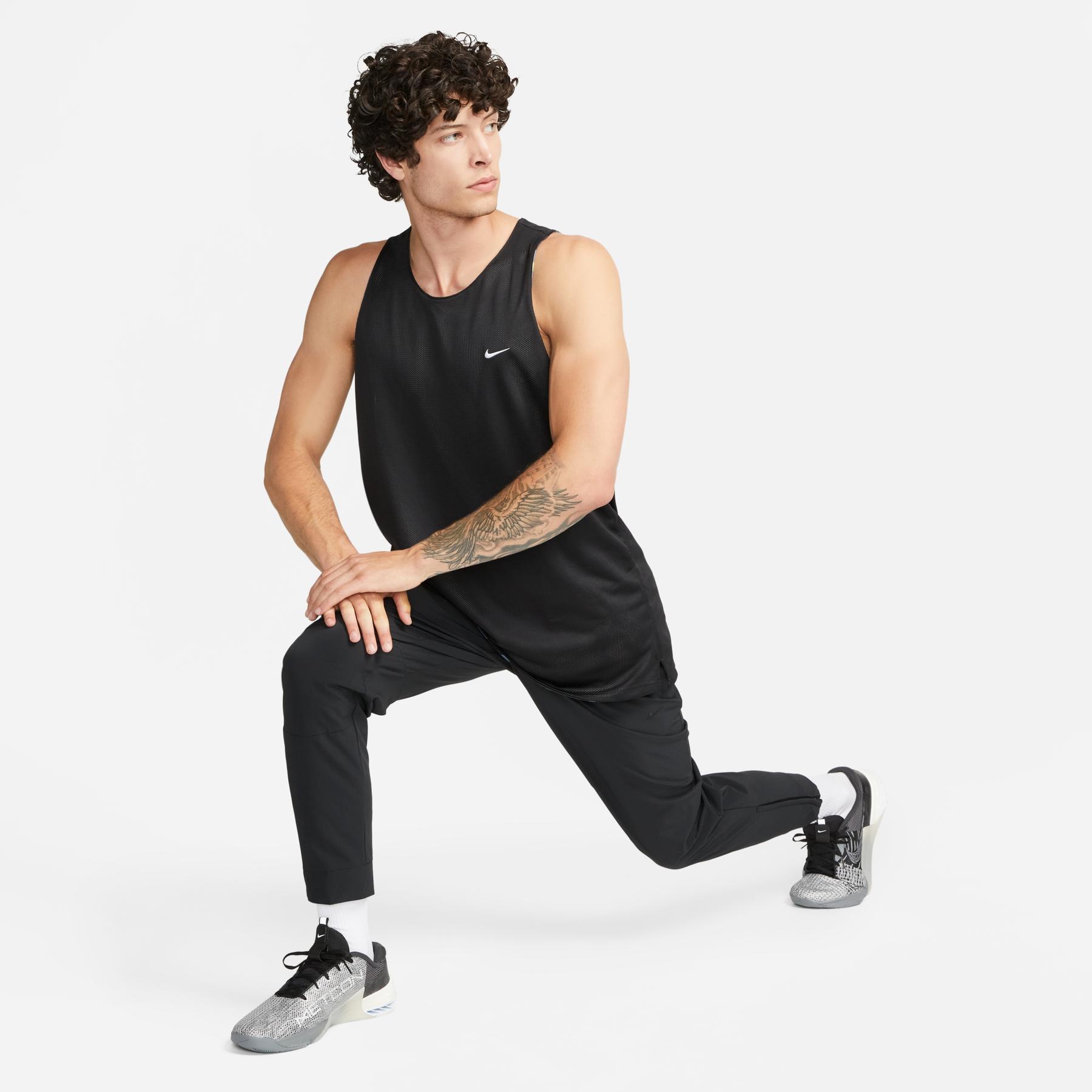 product/n/i/nike_fb7978-010-phsym005.jpg