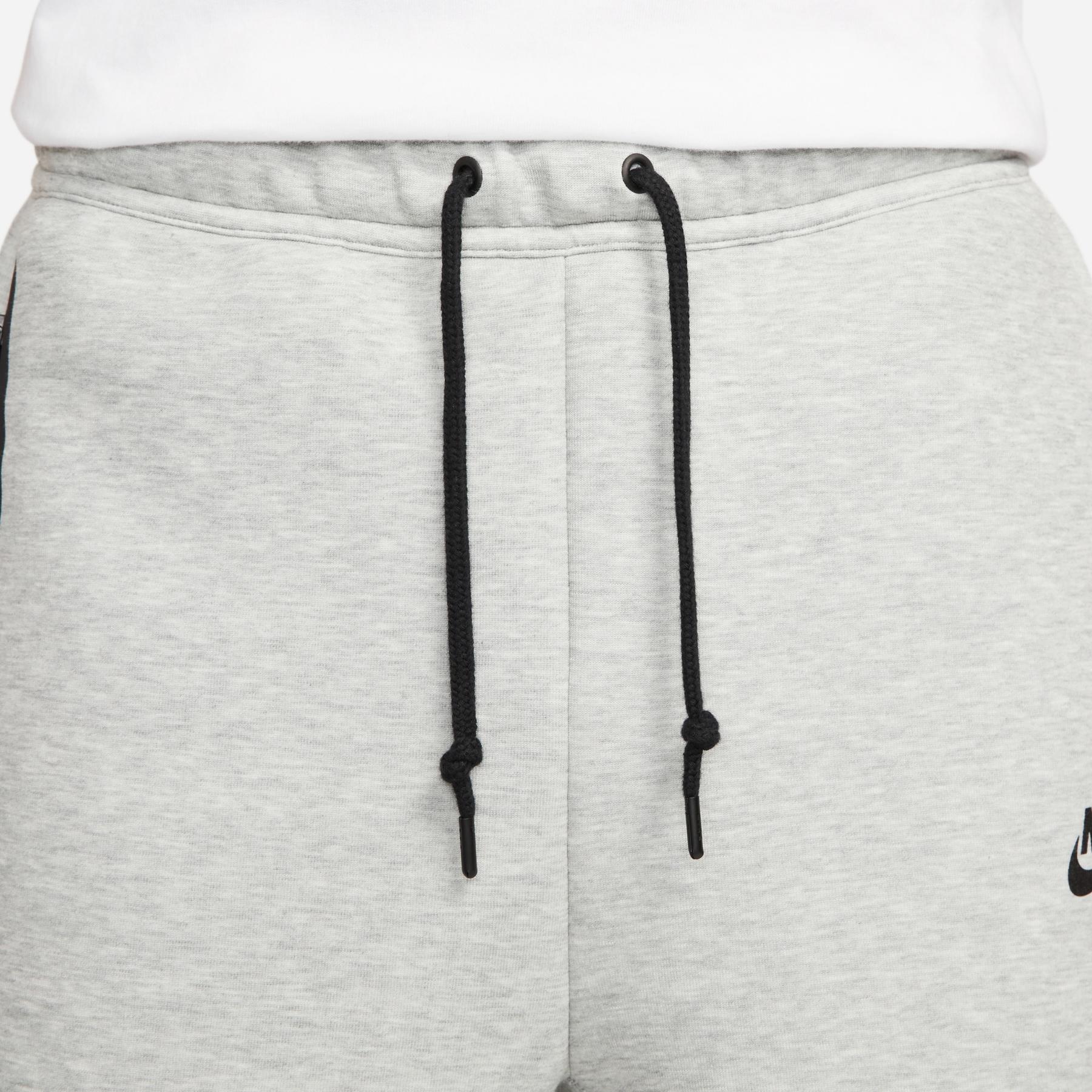 product/n/i/nike_fb8171-063-phsym003.jpg