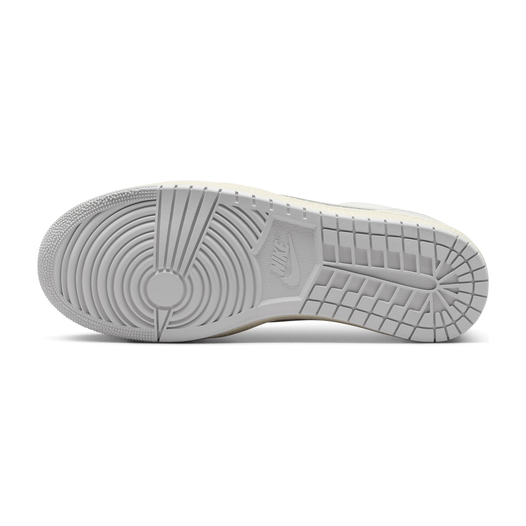 product/n/i/nike_fb9933-100-phsuh000.jpg