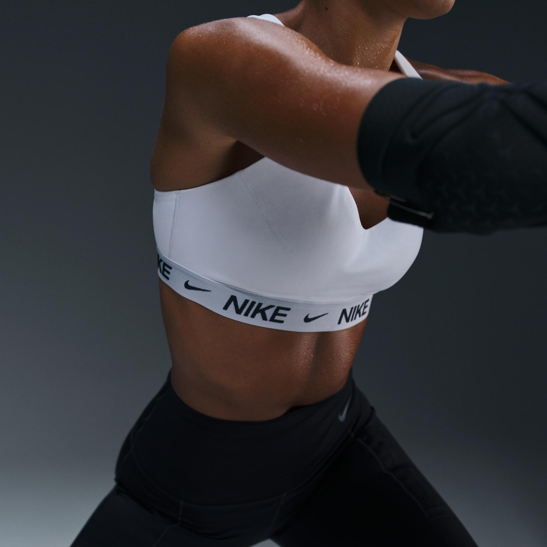 product/n/i/nike_fd1068-101-phsym003.jpg