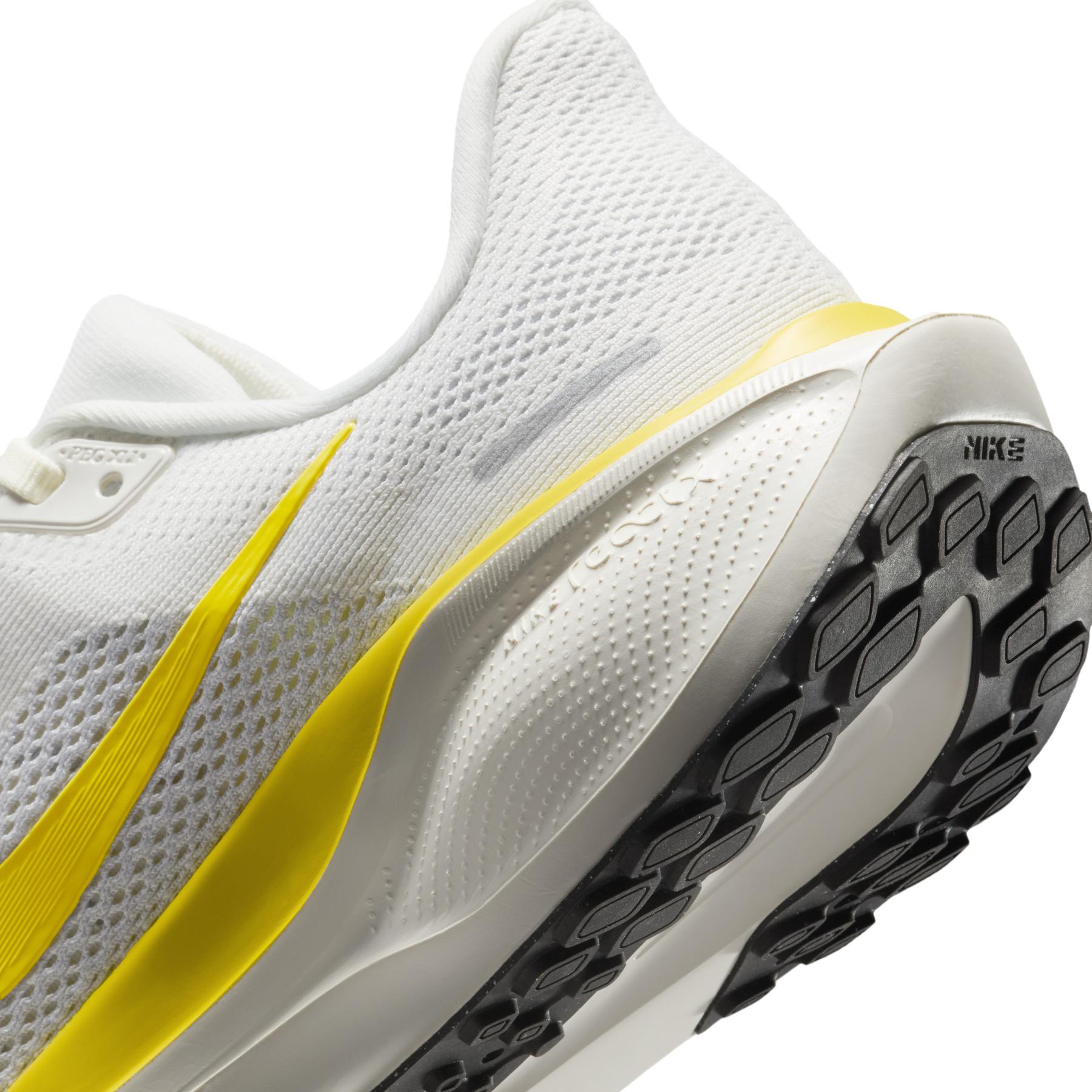 product/n/i/nike_fd2723-111_sail-lightening-pure-platinum-alabaster_4.jpg