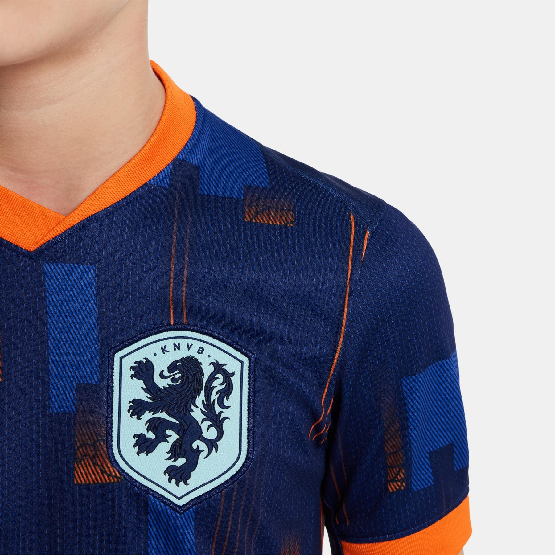 product/n/i/nike_fj1584-492-phsym003.jpg