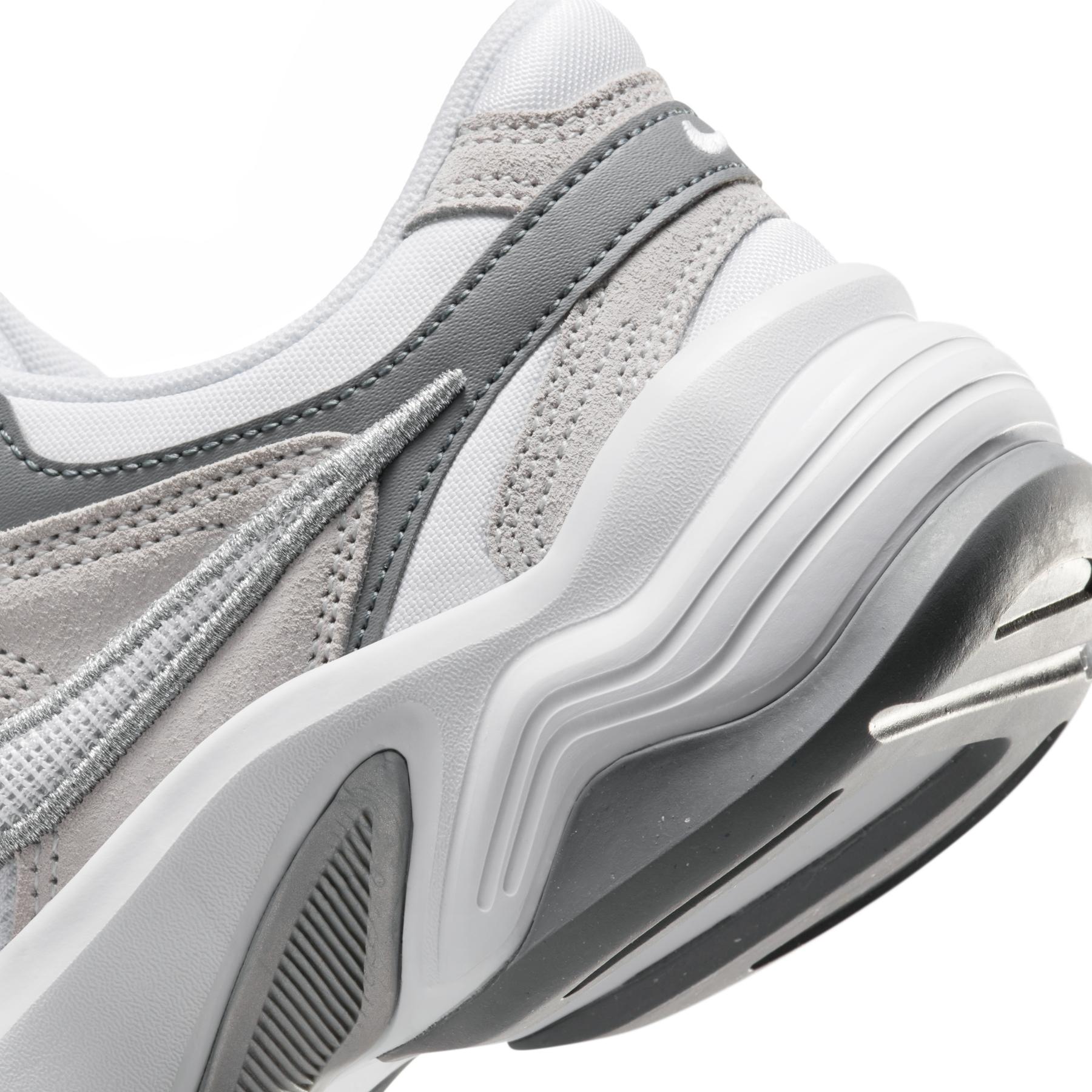 product/n/i/nike_fj3794-101-phsyd002.jpg