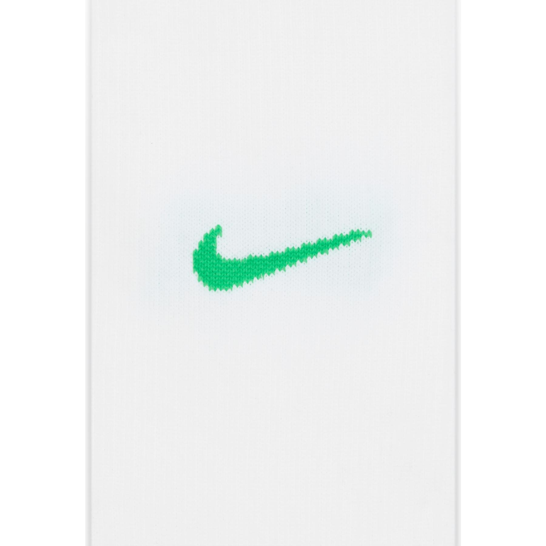 product/n/i/nike_fj4213-100-phsyd001.jpg