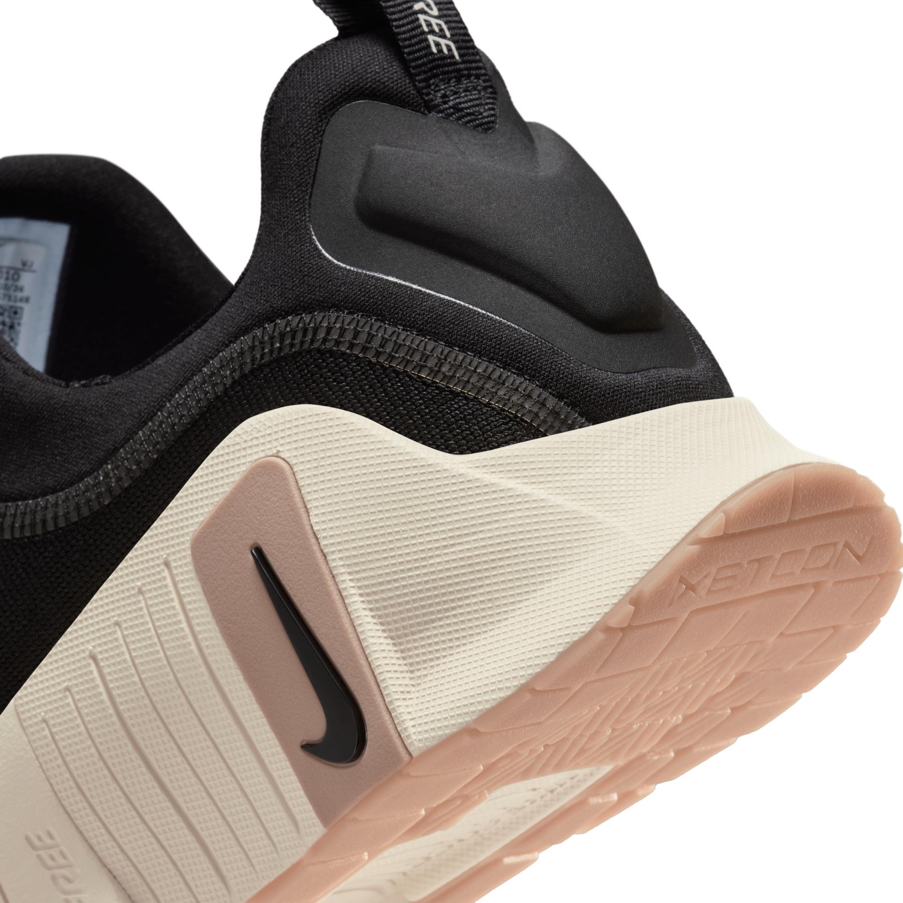 product/n/i/nike_fj7127-010-phsyd002-nw020525.jpg