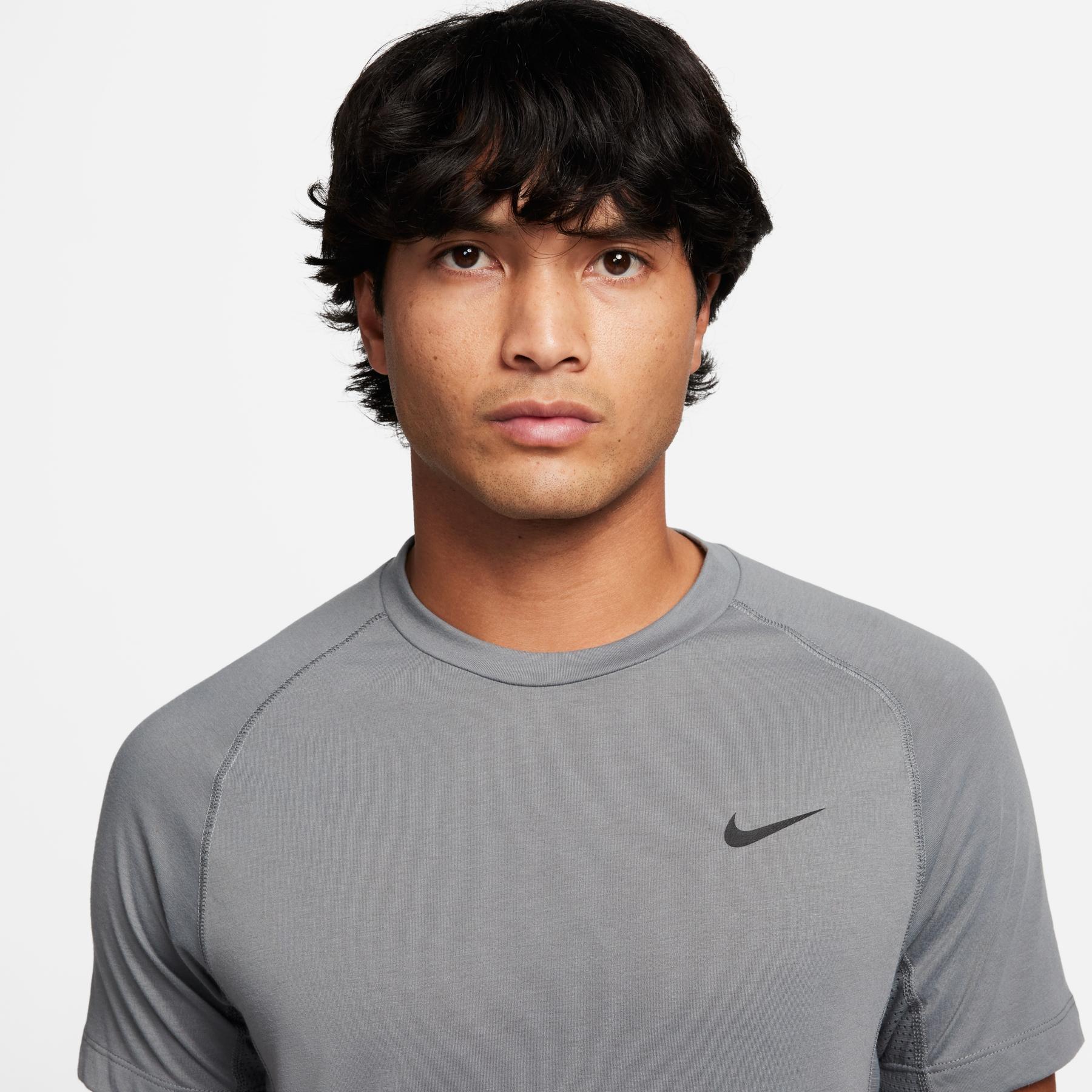 product/n/i/nike_fn2979-084-phsym001.jpg
