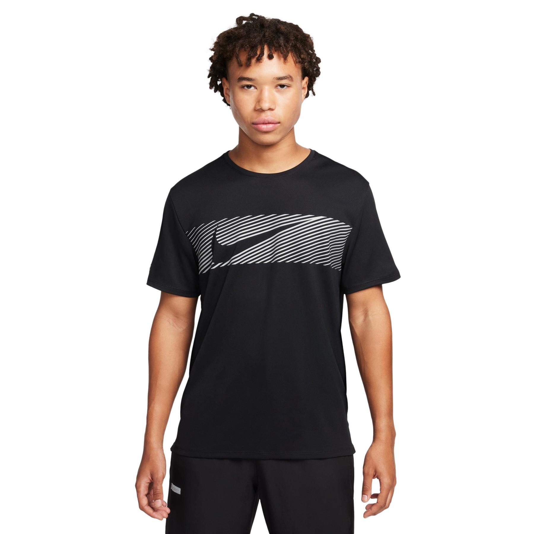 product/n/i/nike_fn3051-010-phsfm001.jpg