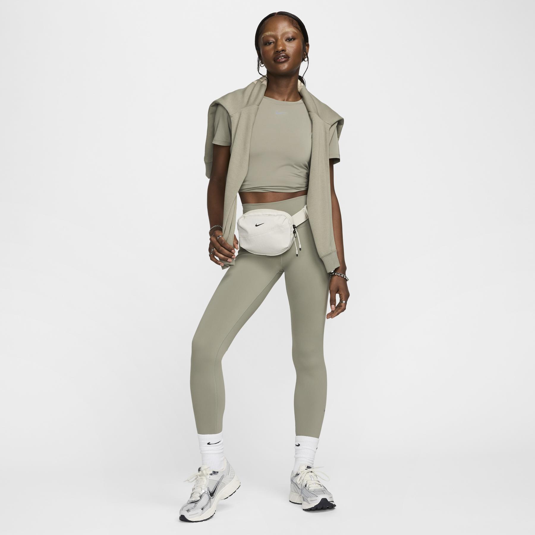 product/n/i/nike_fn3226-320_light-army-black_4.jpg