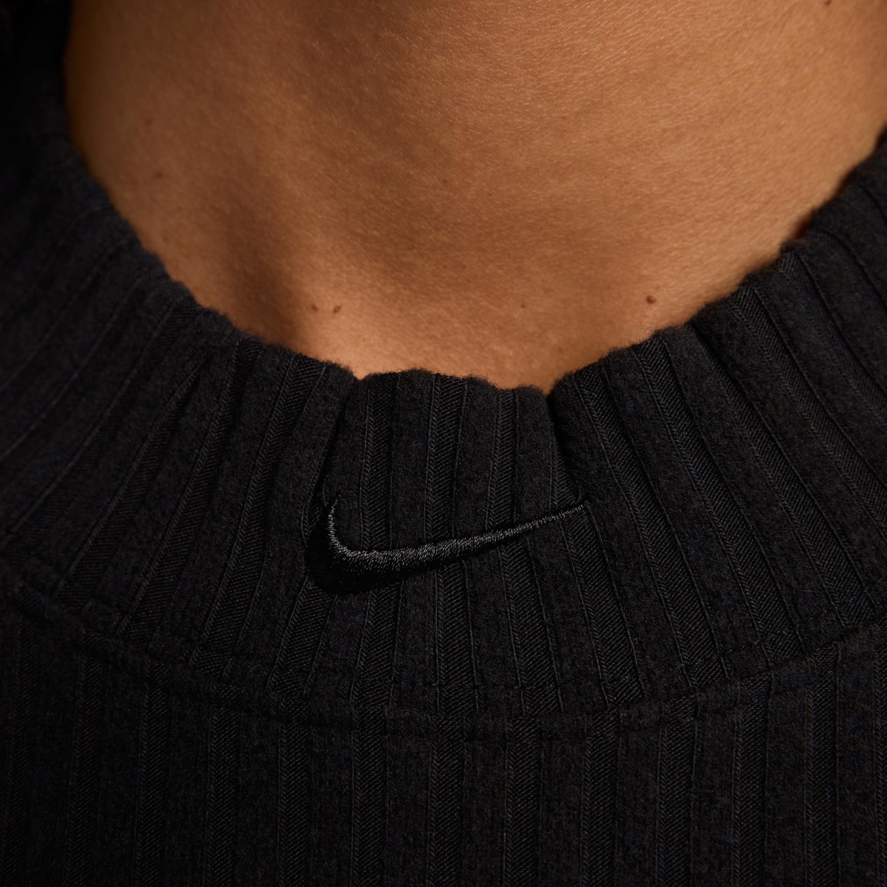 product/n/i/nike_fn3677-010-phsym003.jpg