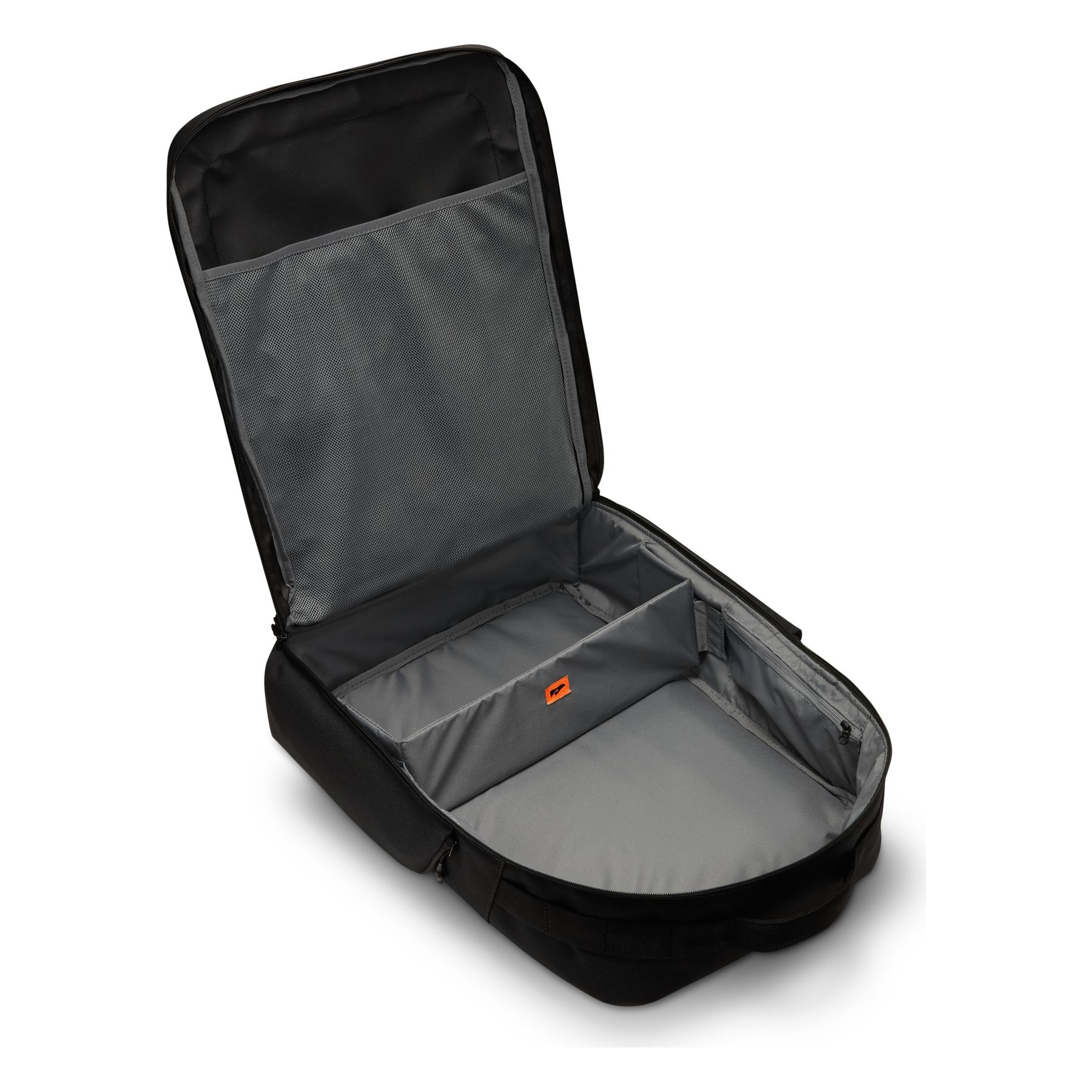product/n/i/nike_fn4173-010-phsyd003_082824.jpg