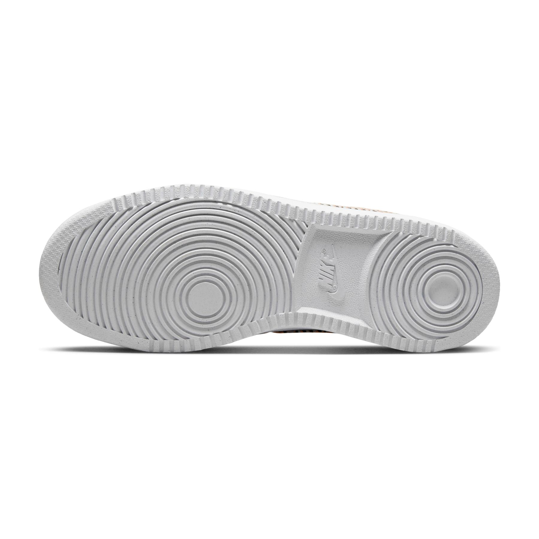 product/n/i/nike_fn7323-100-phsuh000.jpg