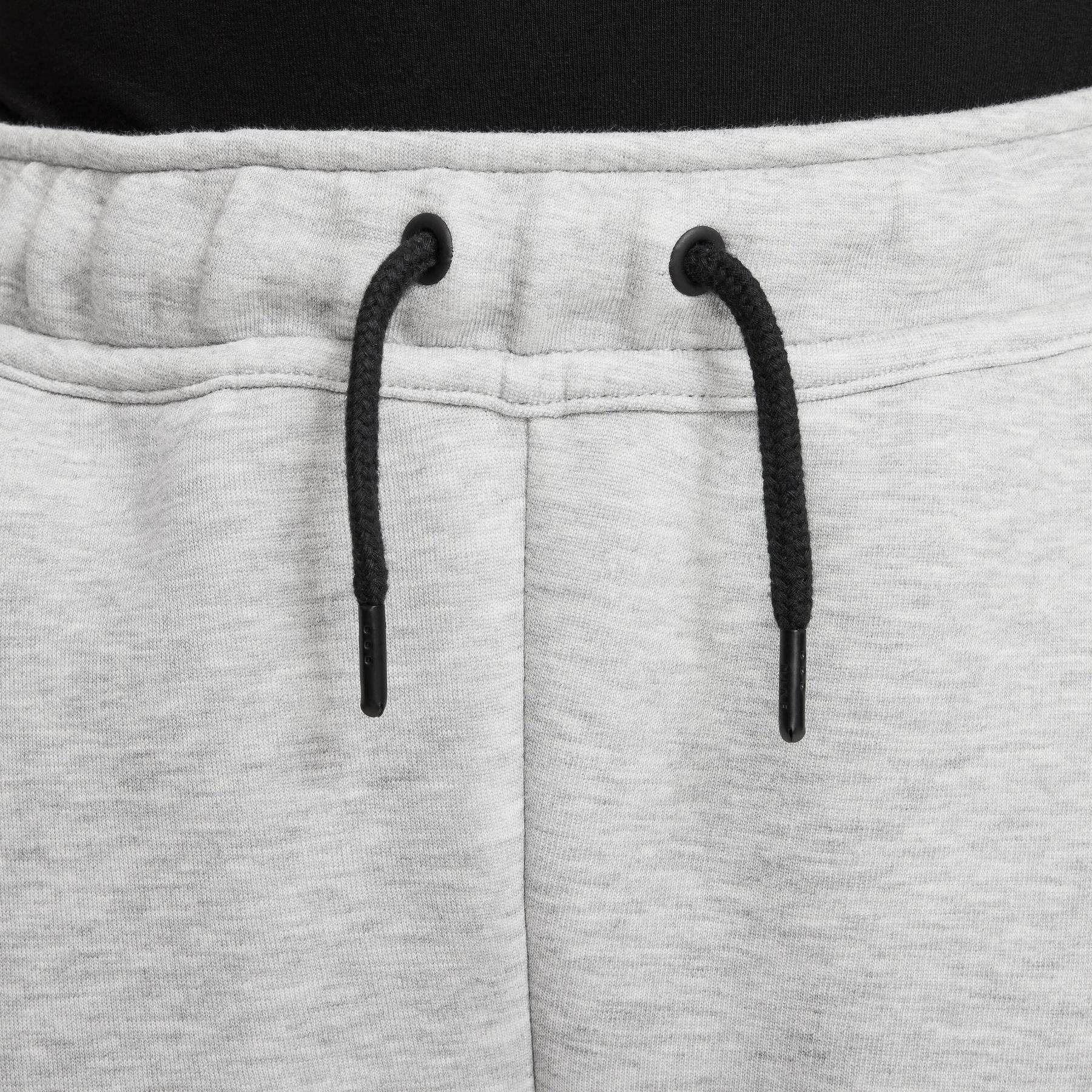 product/n/i/nike_fn8503-063-phsym002_082824.jpg